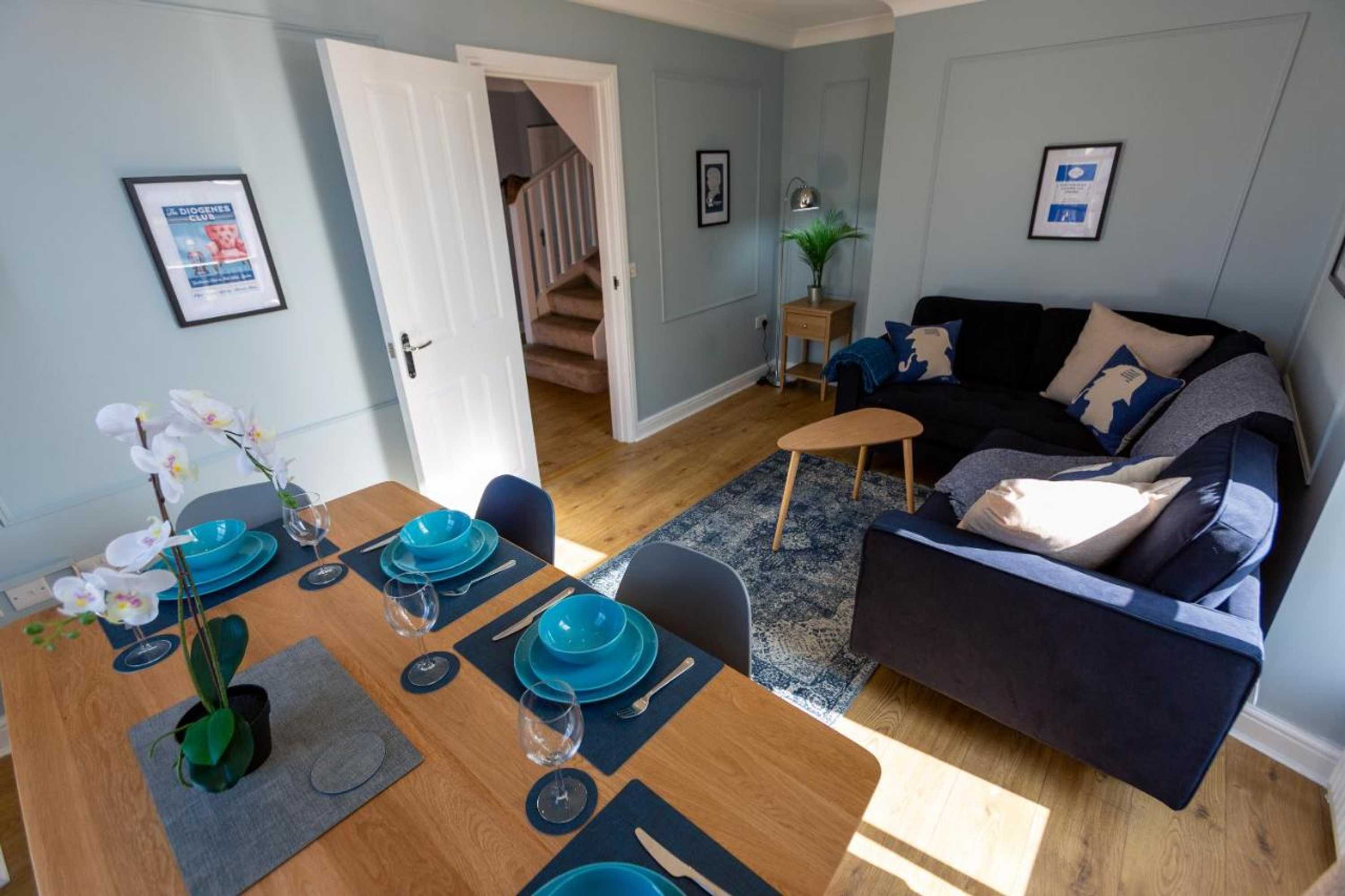 Gift card for Cosy Dragon Atsherlock Holmes Gift card for Cosy Dragon Atsherlock Holmes