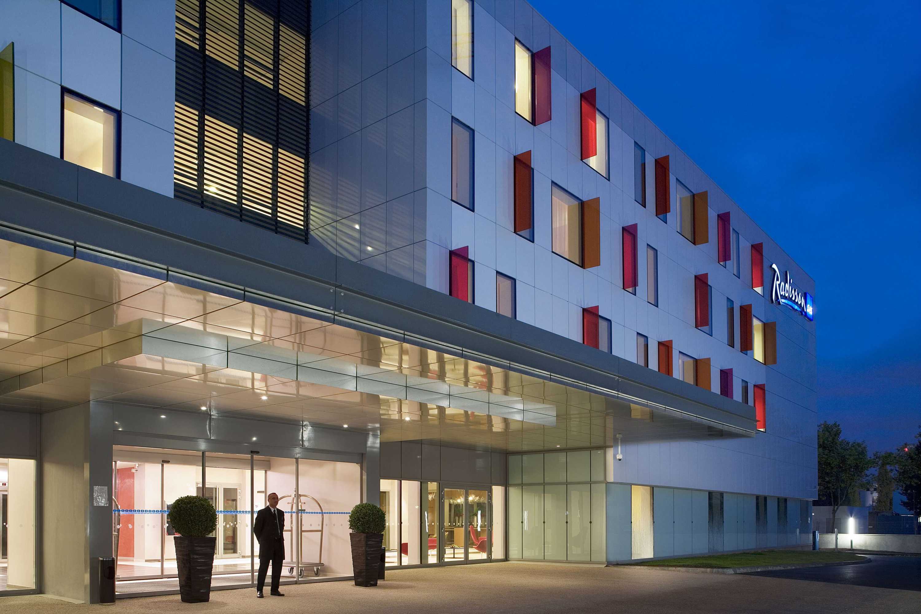 Gift card for Radisson Blu Hotel Toulouse Airport Gift card for Radisson Blu Hotel Toulouse Airport
