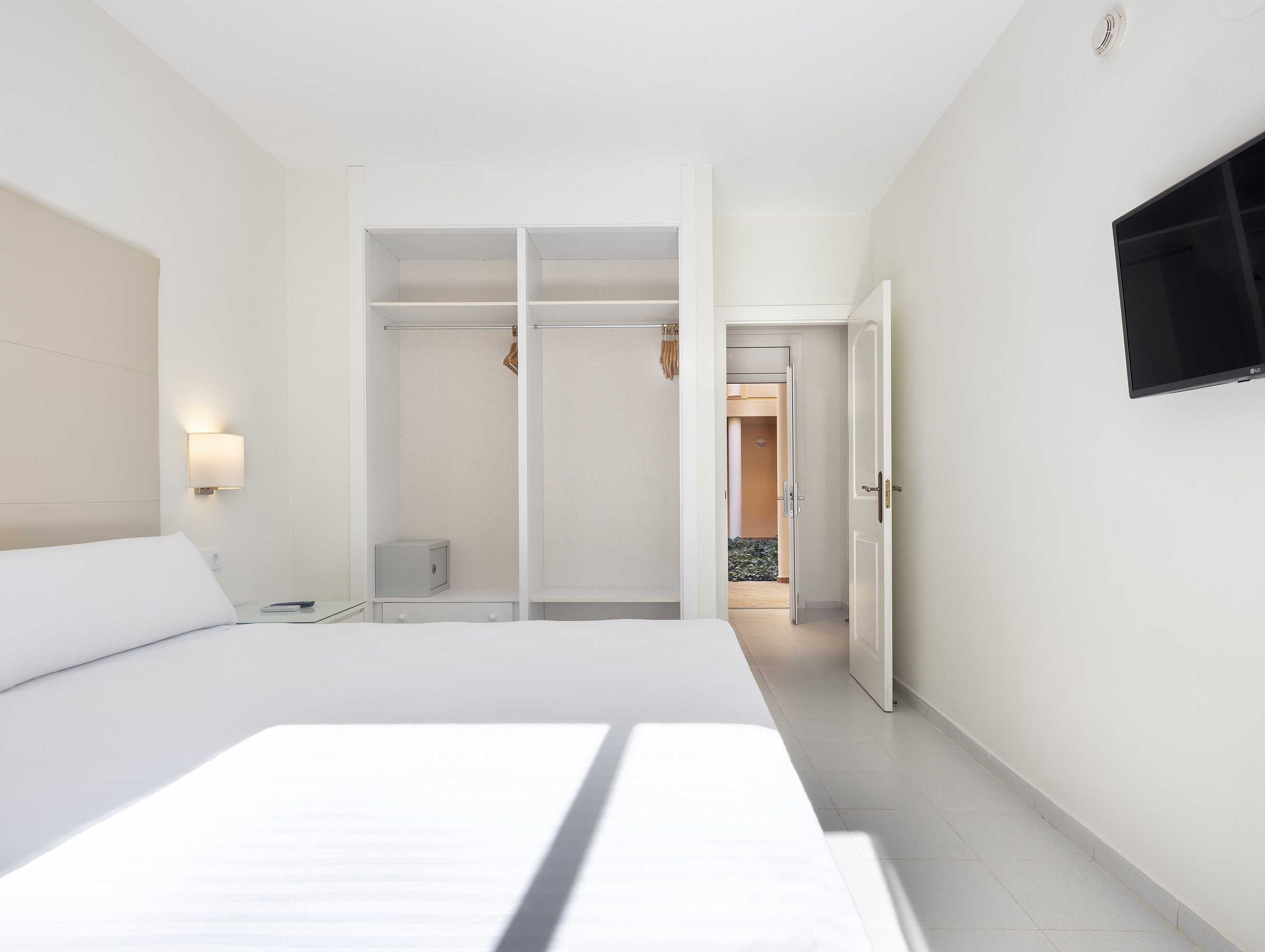Gift card for Sol Sancti Petri Apartamentos Gift card for Sol Sancti Petri Apartamentos