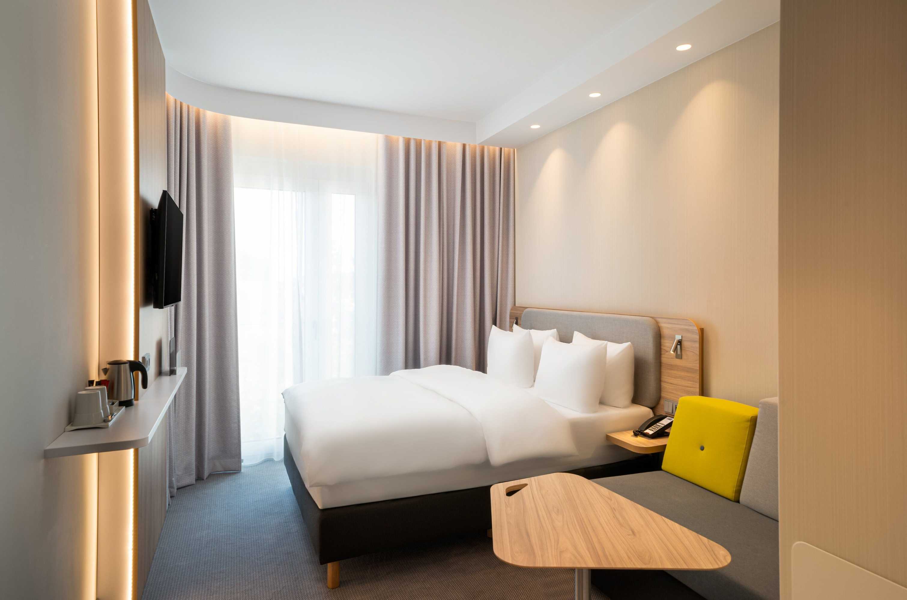 Gift card for Holiday Inn Express Rosenheim by Ihg Gift card for Holiday Inn Express Rosenheim by Ihg