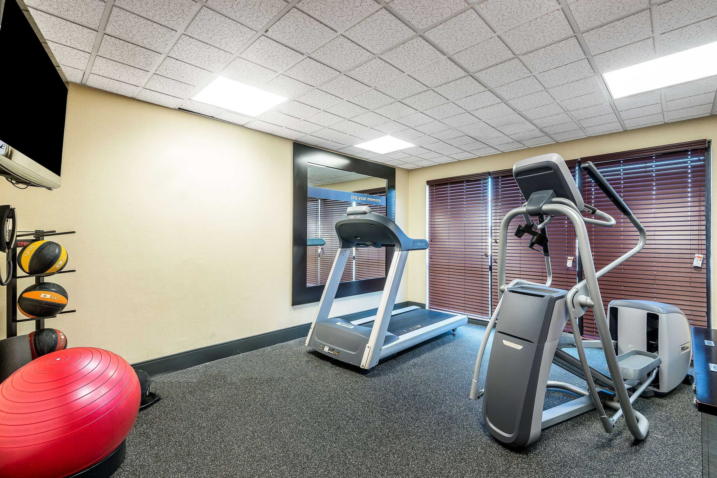 Gift card for Hampton Inn Parkersburg-Mineral Wells Gift card for Hampton Inn Parkersburg-Mineral Wells