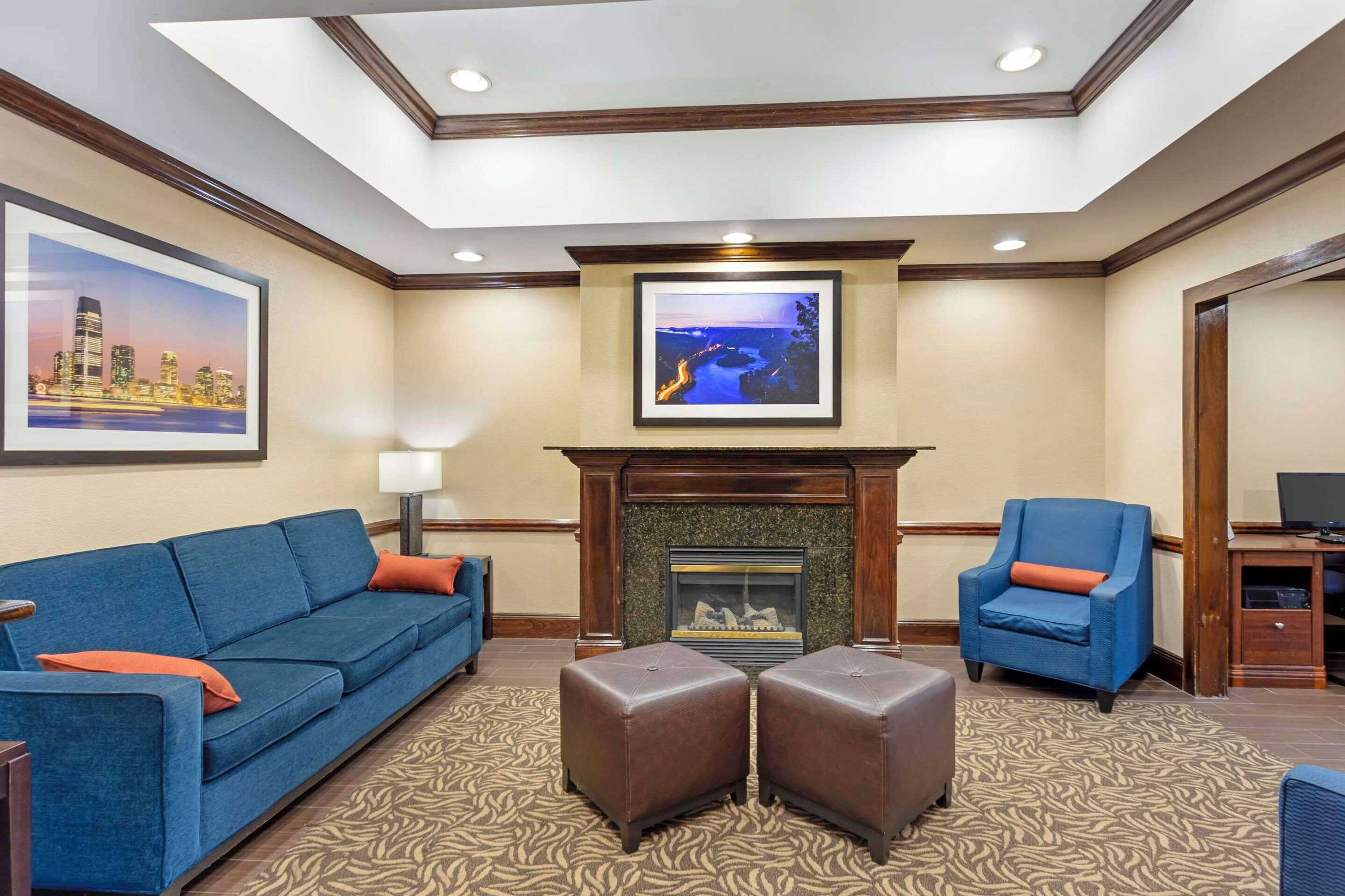 Gift card for Comfort Inn And Suites Gift card for Comfort Inn And Suites