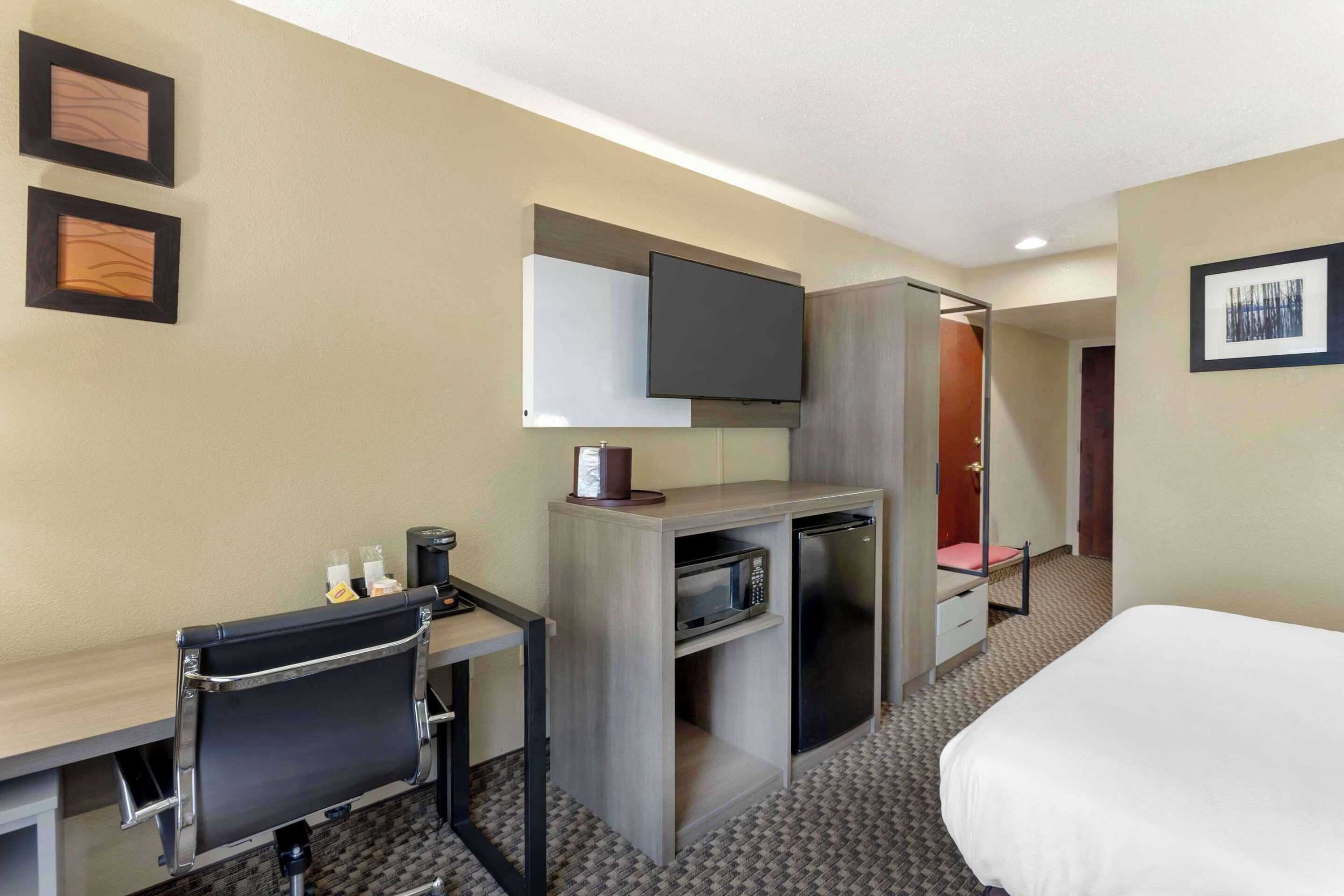 Gift card for Comfort Inn And Suites Gift card for Comfort Inn And Suites