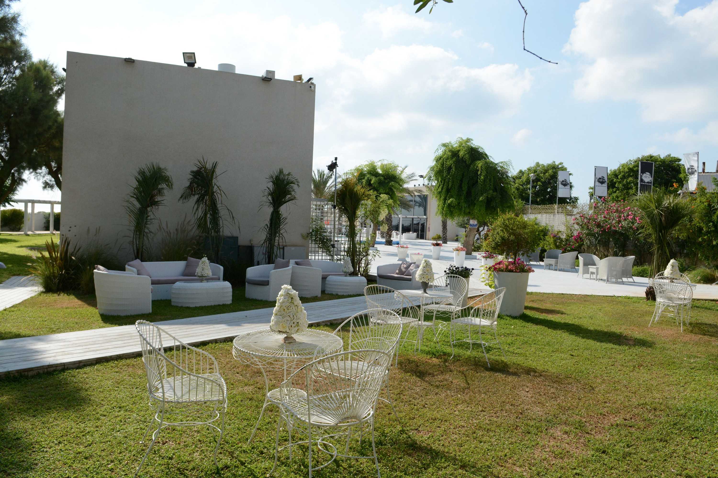Gift card for El Yam Luxury Resort Gift card for El Yam Luxury Resort