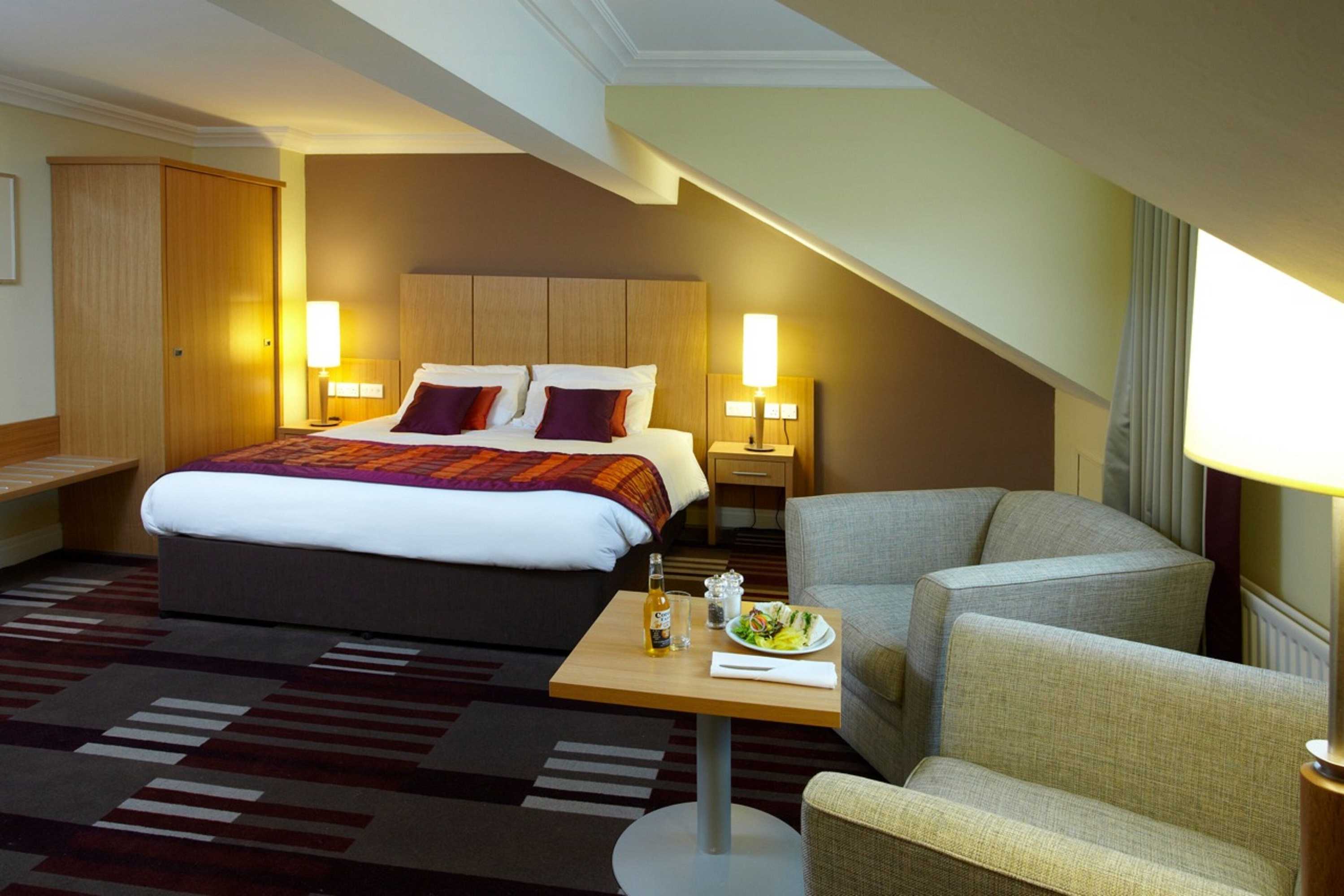 Gift card for Holiday Inn Manchester - Oldham by Ihg Gift card for Holiday Inn Manchester - Oldham by Ihg