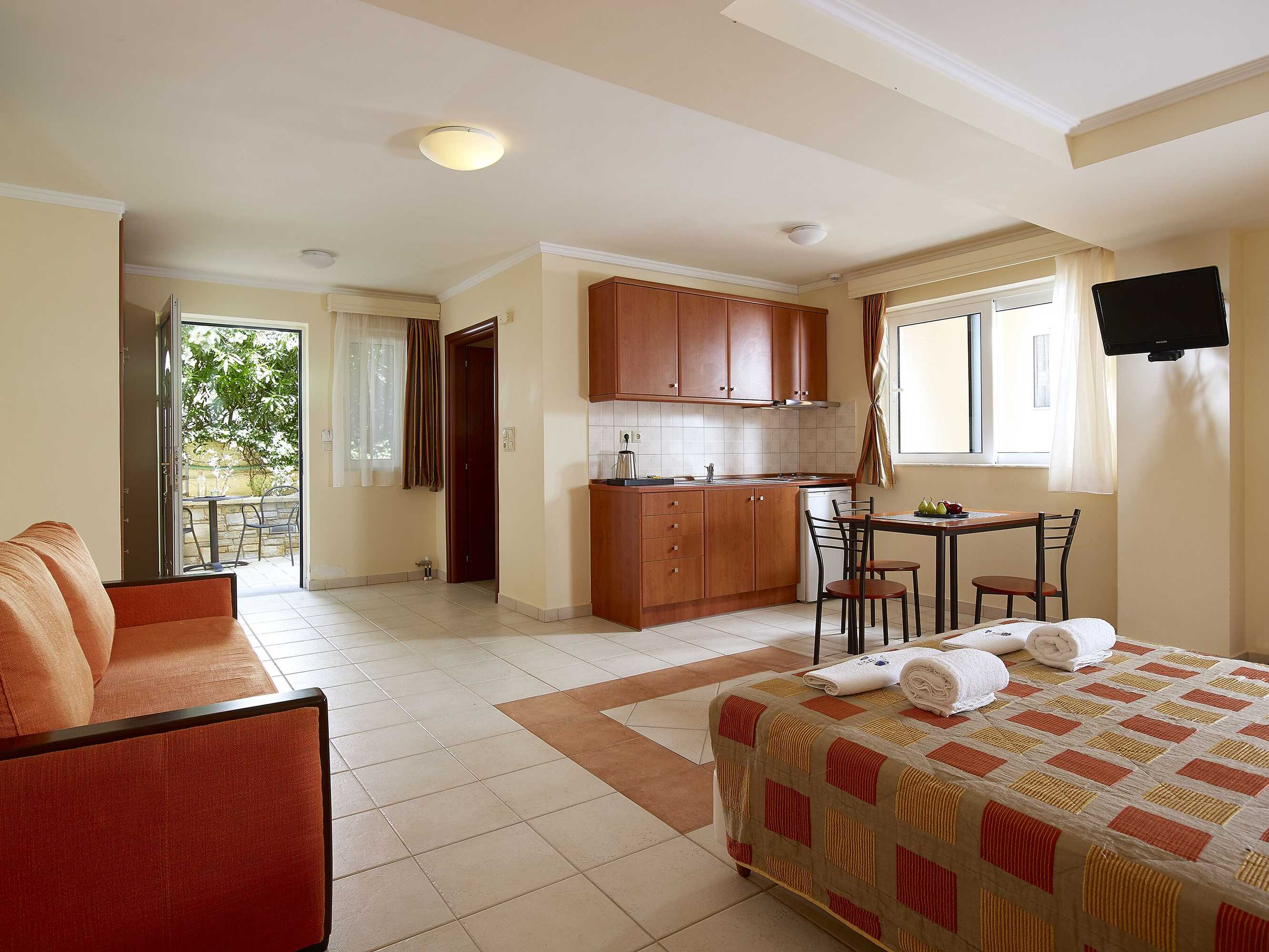 Gift card for Avantis Suites Hotel Gift card for Avantis Suites Hotel