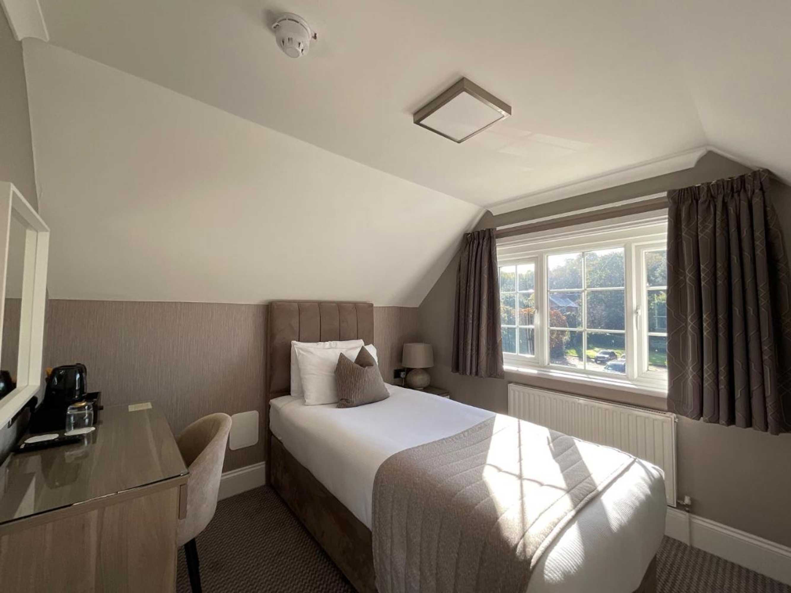 Gift card for Riverside Contemporary Manor House Hotel Gift card for Riverside Contemporary Manor House Hotel