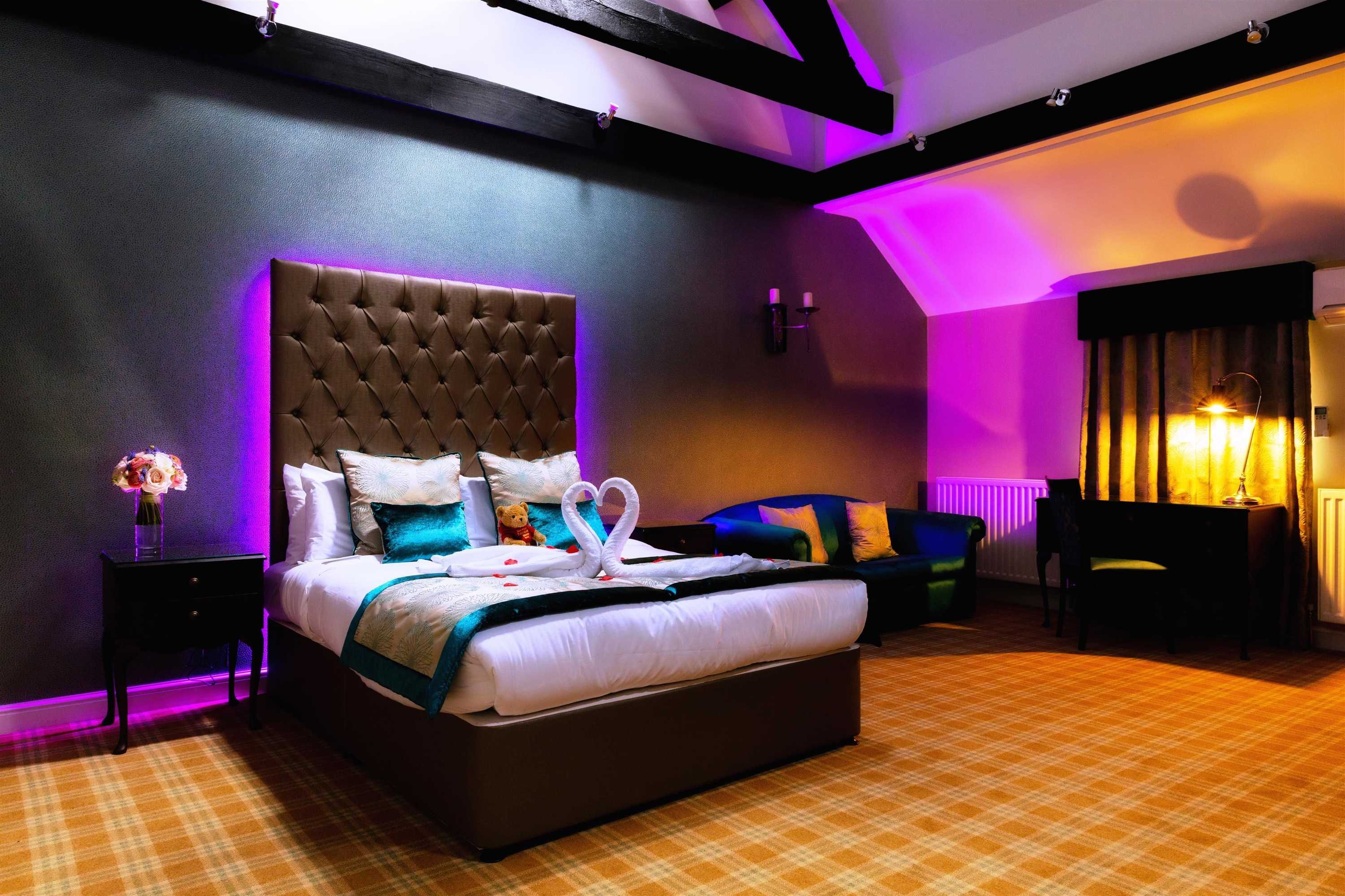 Gift card for Rogerthorpe Manor Hotel Gift card for Rogerthorpe Manor Hotel