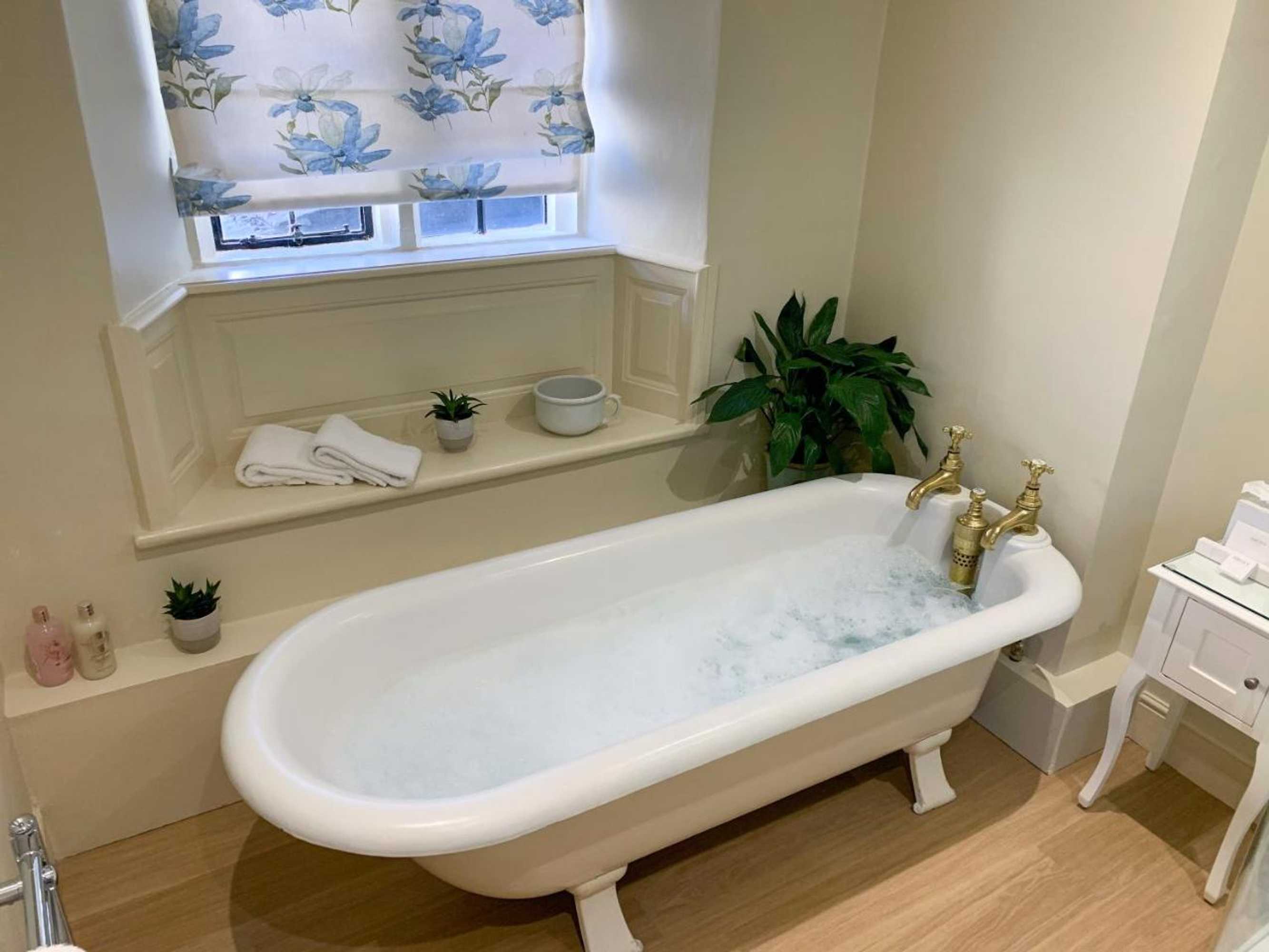 Gift card for Mortons Manor Gift card for Mortons Manor