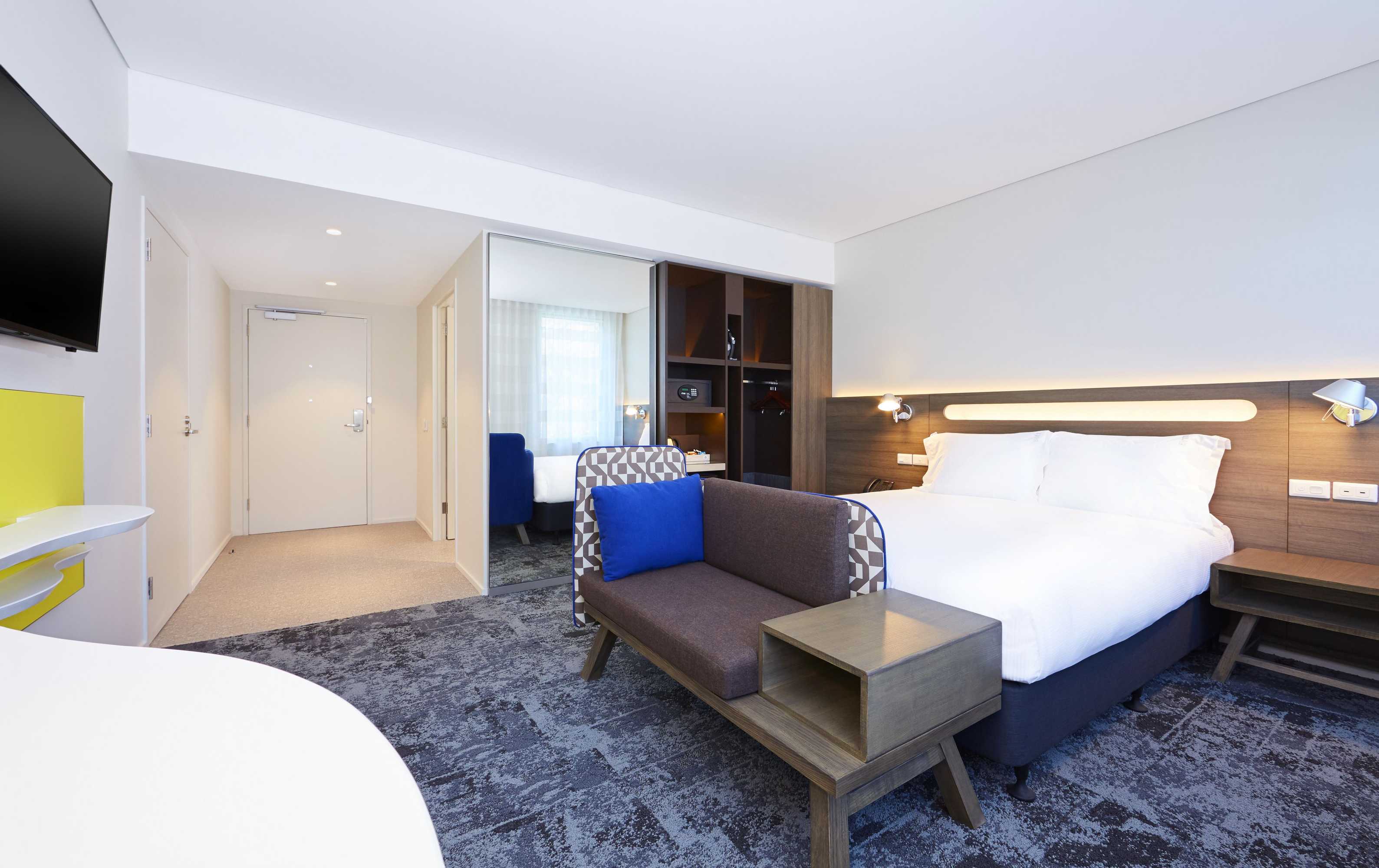 Gift card for Holiday Inn Express Sydney Macquarie Park by Ihg Gift card for Holiday Inn Express Sydney Macquarie Park by Ihg