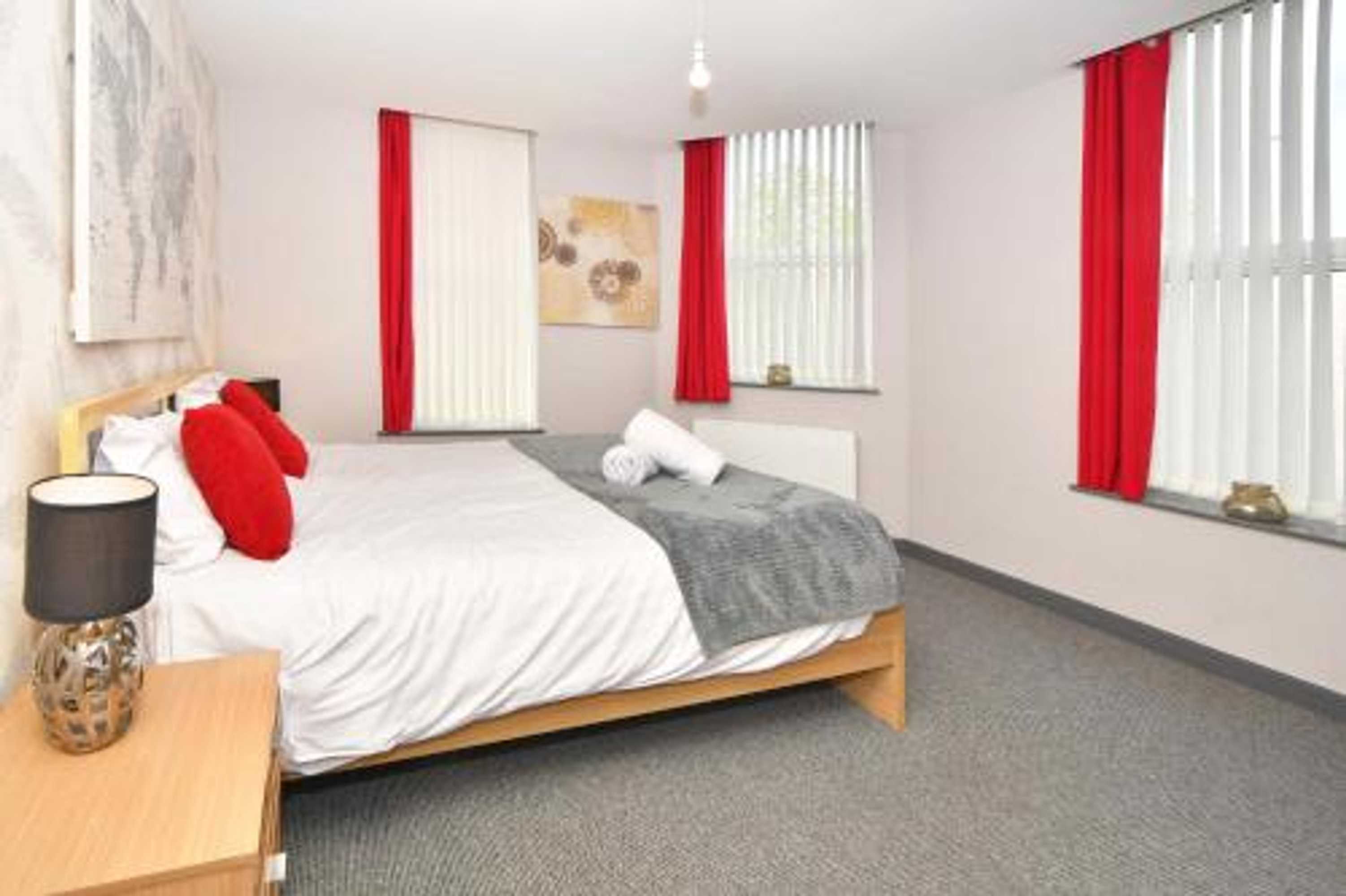 Gift card for Smithfield Deluxe Apartments by Yourstays - Luxury Apartments in Stoke-On-Trent Gift card for Smithfield Deluxe Apartments by Yourstays - Luxury Apartments in Stoke-On-Trent