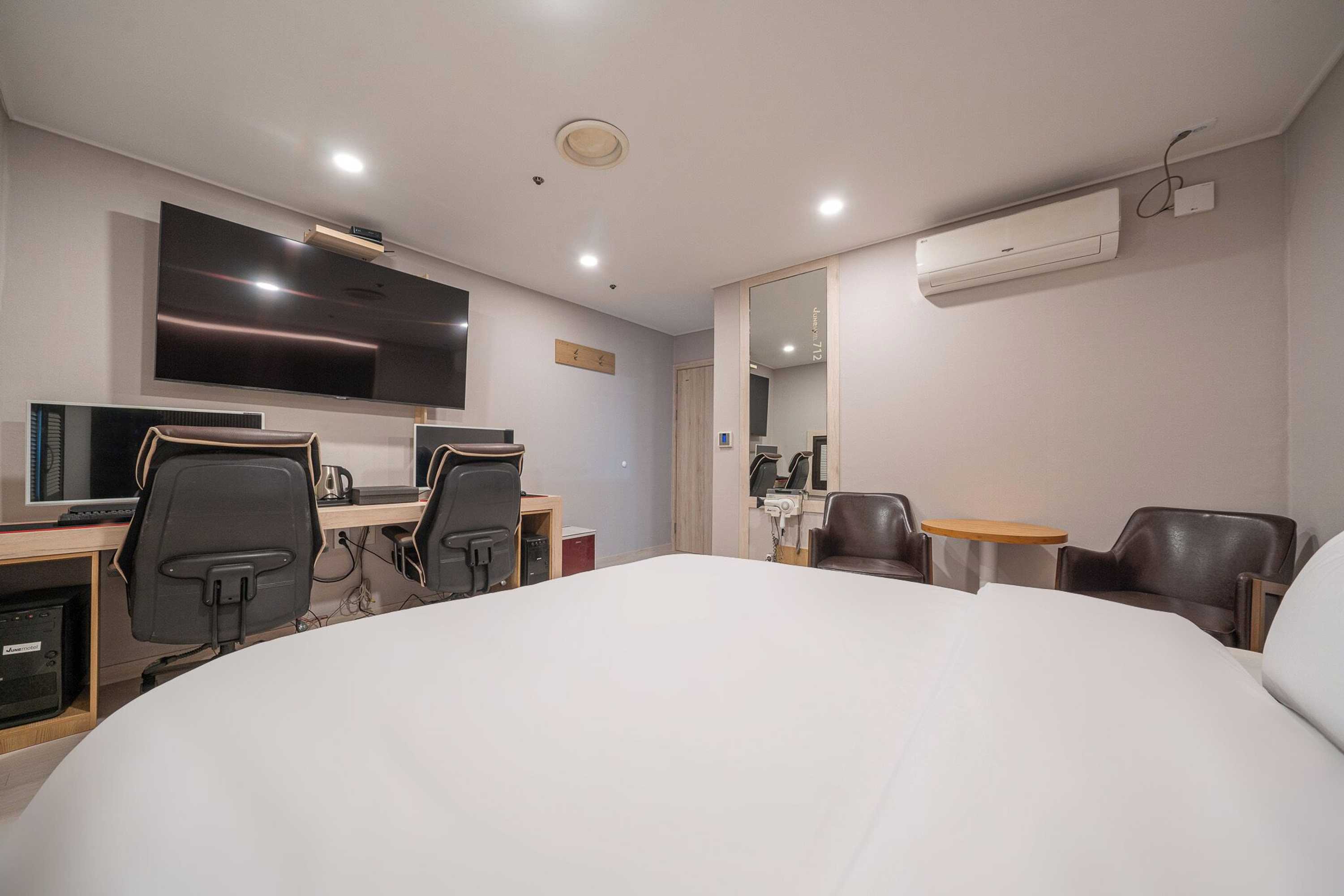 Gift card for Ilsan Hwajeong June