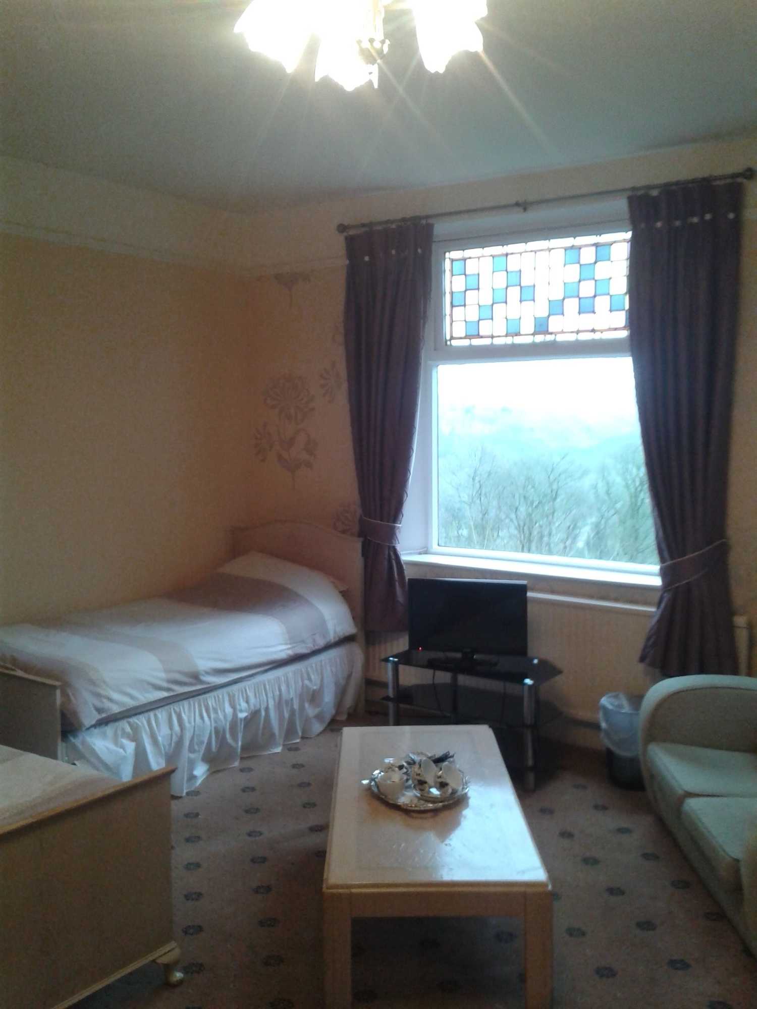 Gift card for Oakfield Lodge Guest House Stockport Gift card for Oakfield Lodge Guest House Stockport