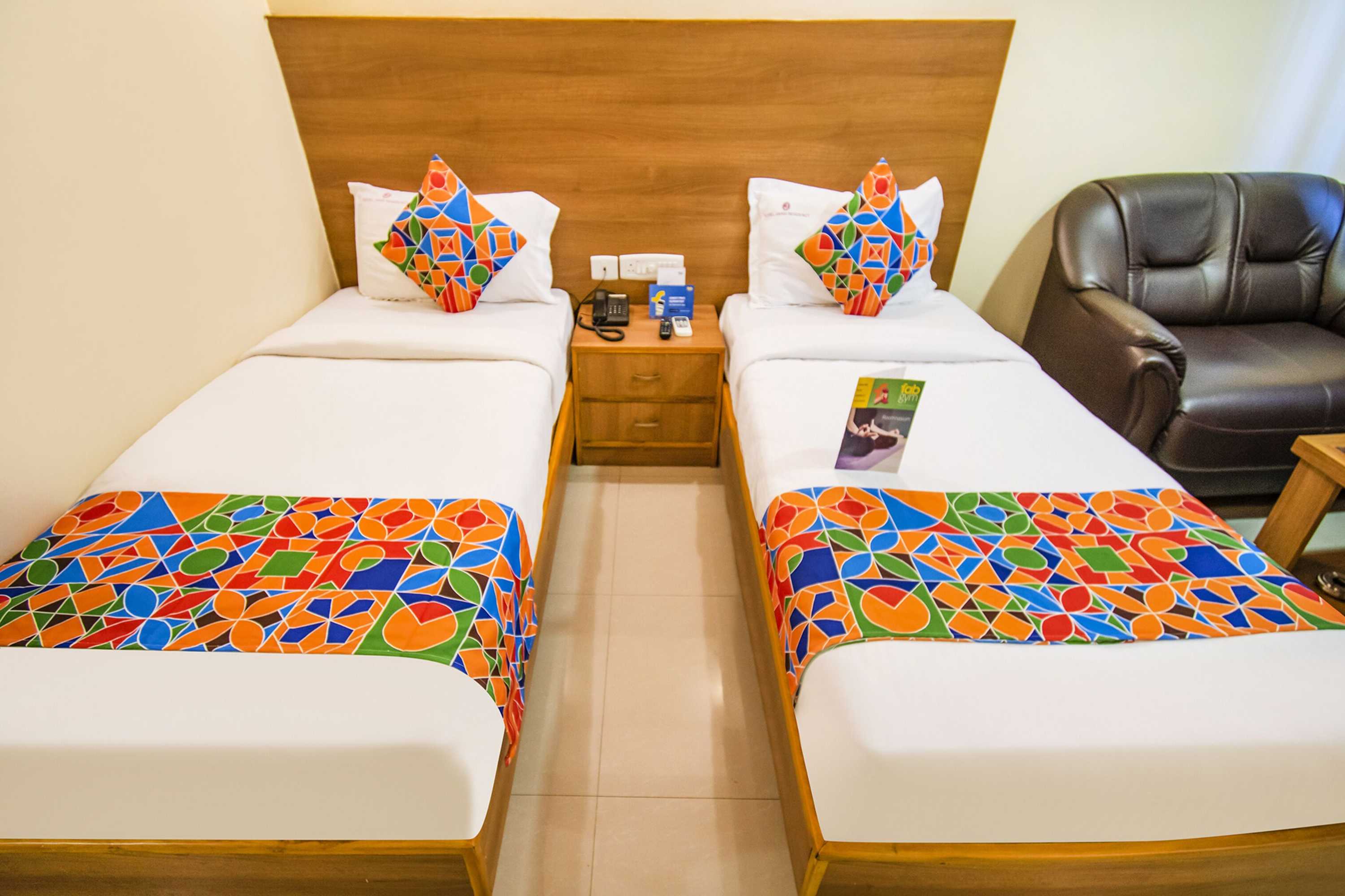Gift card for Fabhotel Jansi Deluxe - Nr Gandhipuram Bus Stand Gift card for Fabhotel Jansi Deluxe - Nr Gandhipuram Bus Stand