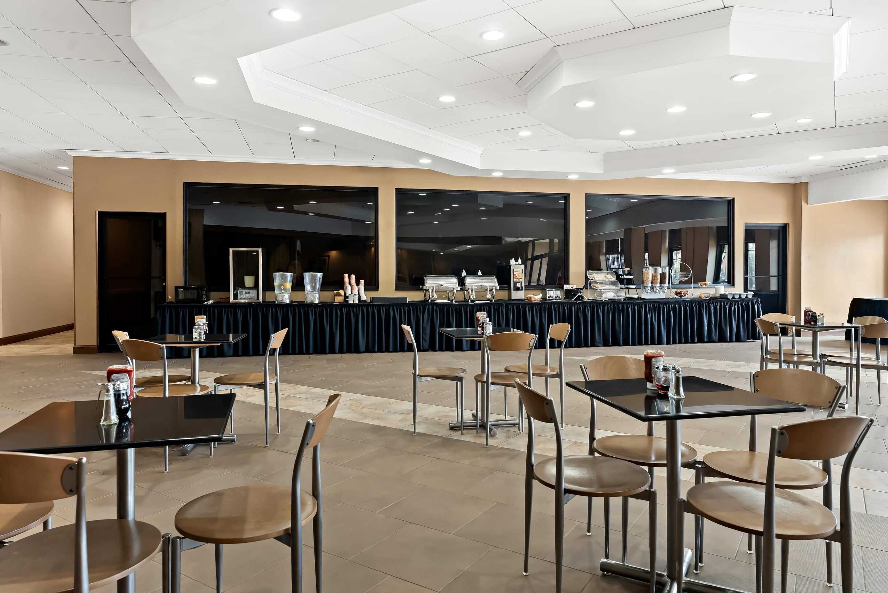 Gift card for Quality Hotel Philadelphia Airport