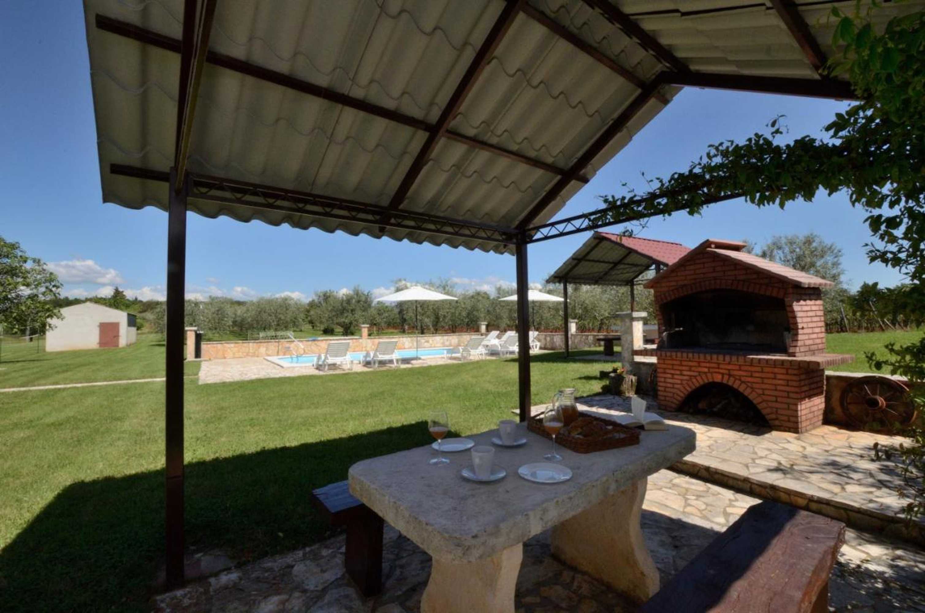 Gift card for House Mariano