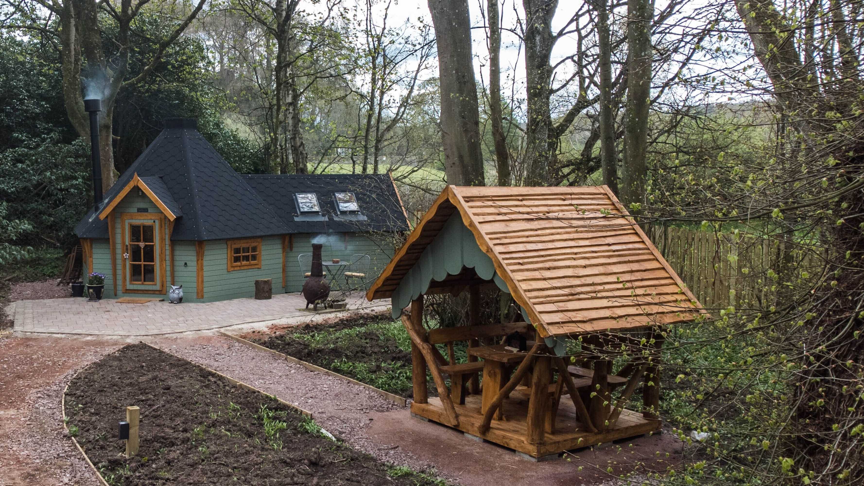 Gift card for Hobbit Cabin For 2 - Outdoor Bath / Wood Burner Gift card for Hobbit Cabin For 2 - Outdoor Bath / Wood Burner