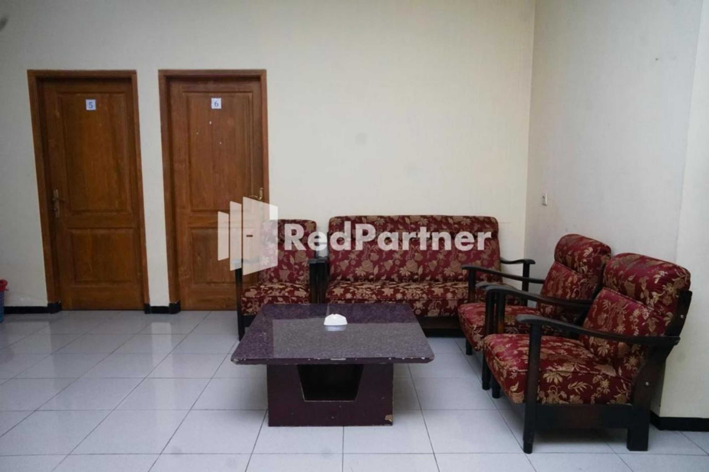 Gift card for Villa Handayani Songgoriti Redpartner