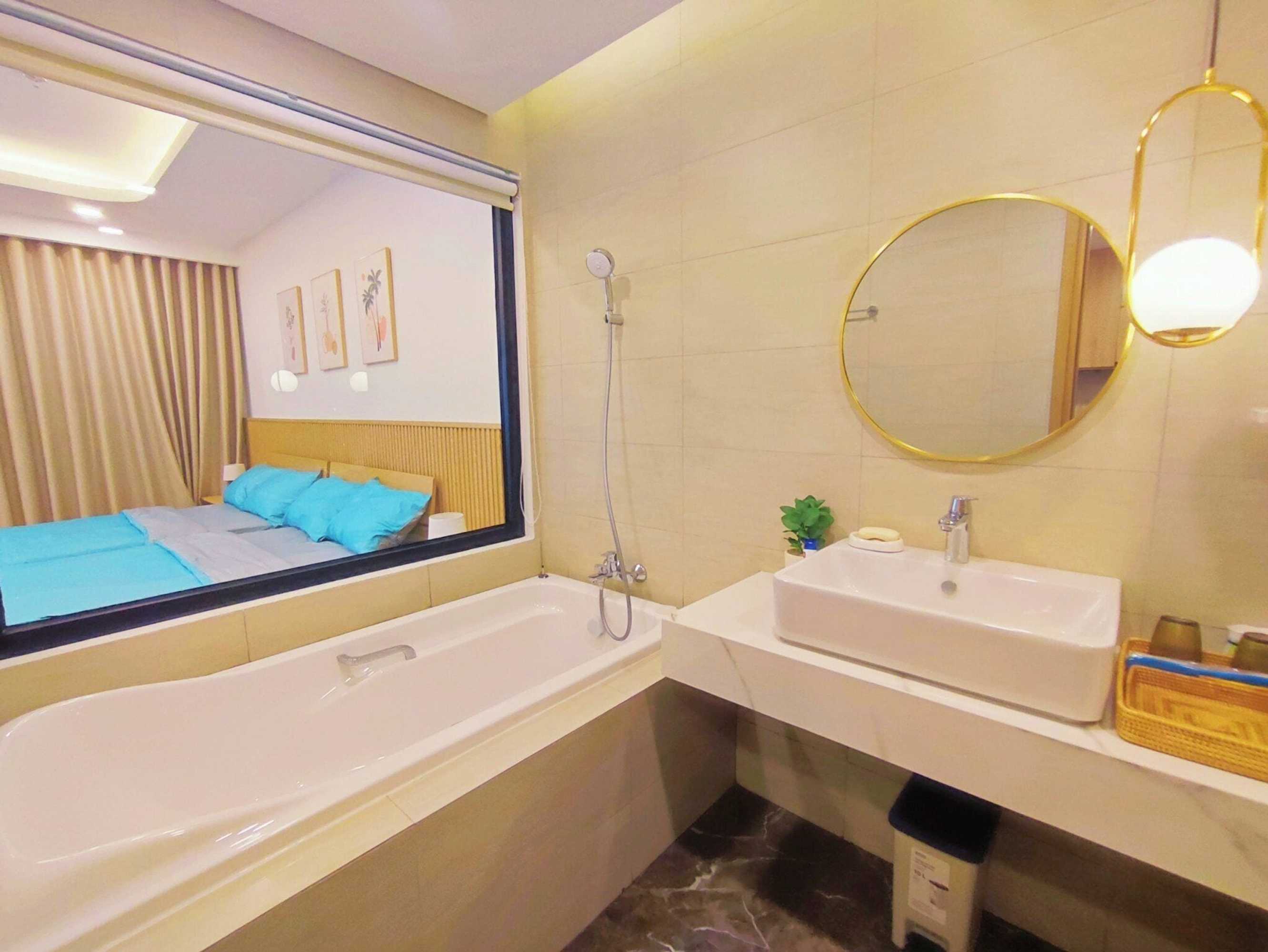 Gift card for Flc Sea Tower Quy Nhơn-Khách Sạn 5 Sao Mặt Tiền Biển-Trung Tâm TP QN