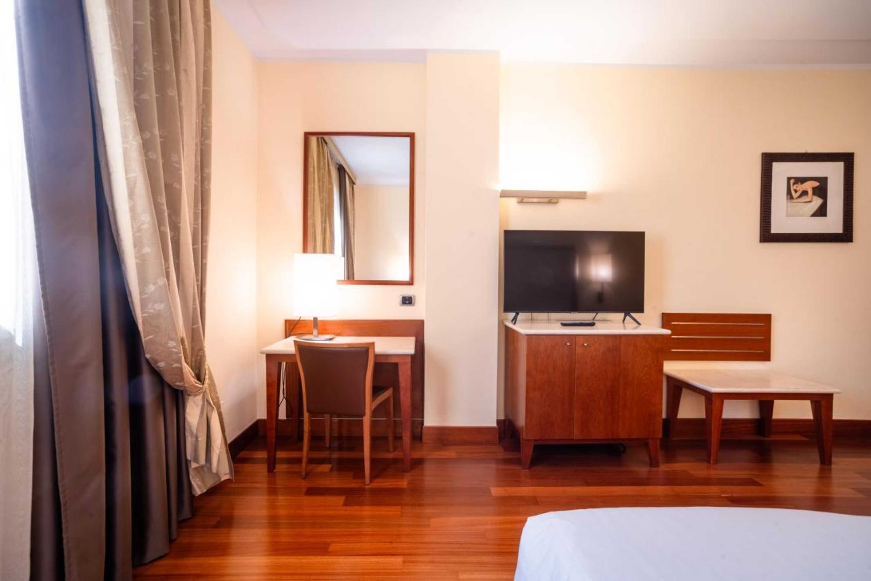 Gift card for Hotel Airone - Ombrellone Incluso al Bagno Dolce Vita a Marina Dal 15 Giugno al 15 Settembre Gift card for Hotel Airone - Ombrellone Incluso al Bagno Dolce Vita a Marina Dal 15 Giugno al 15 Settembre