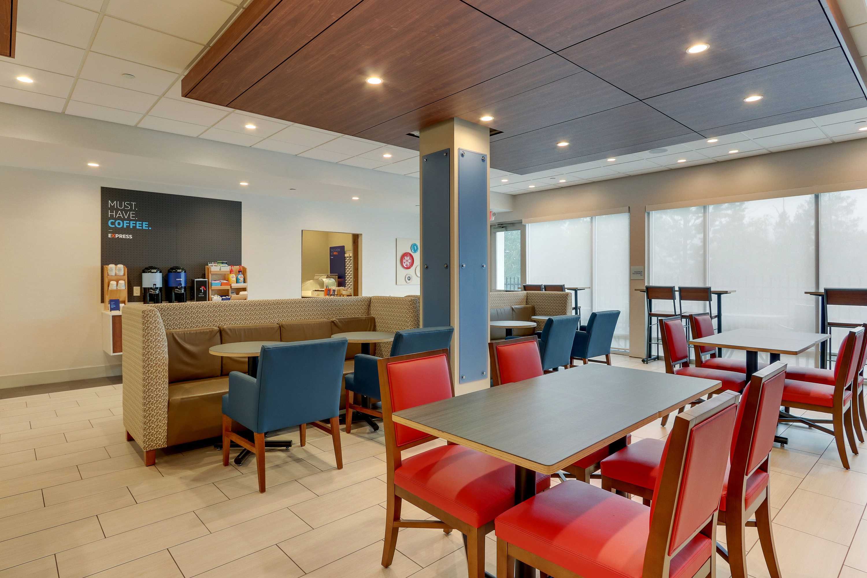 Gift card for Holiday Inn Express & Suites Saugerties - Hudson Valley by Ihg Gift card for Holiday Inn Express & Suites Saugerties - Hudson Valley by Ihg