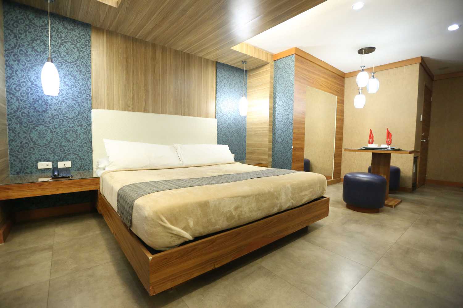 Gift card for Victoria Court Canley - Pasig Gift card for Victoria Court Canley - Pasig
