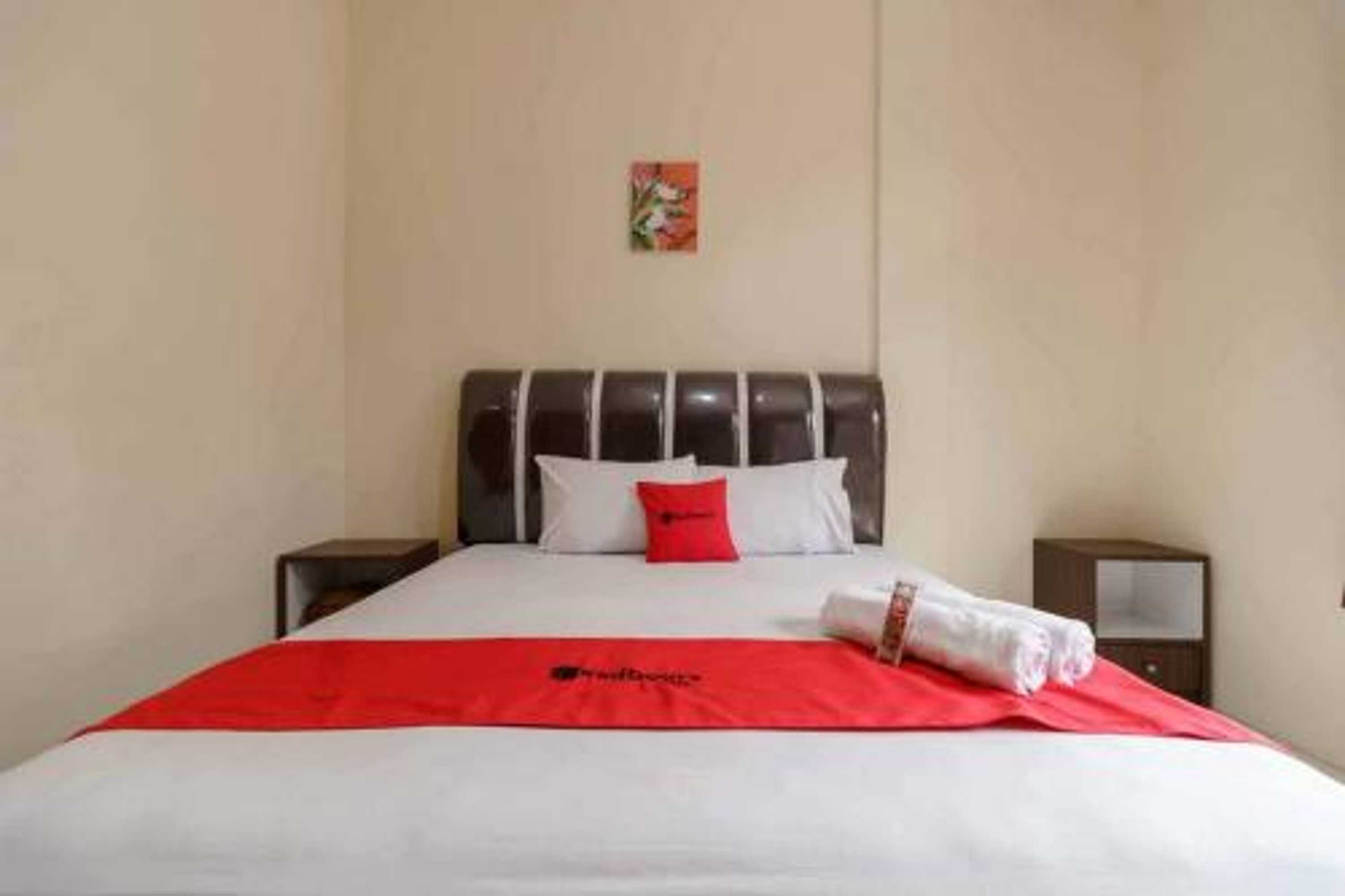 Gift card for Reddoorz Near RS Adam Malik Medan 2 Gift card for Reddoorz Near RS Adam Malik Medan 2