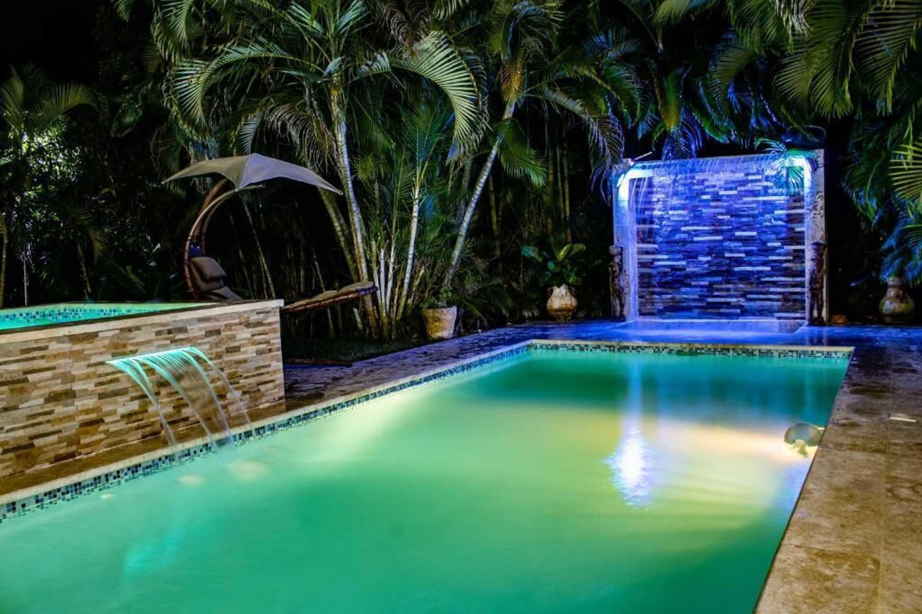 Gift card for Casa Linda Beautiful Villa