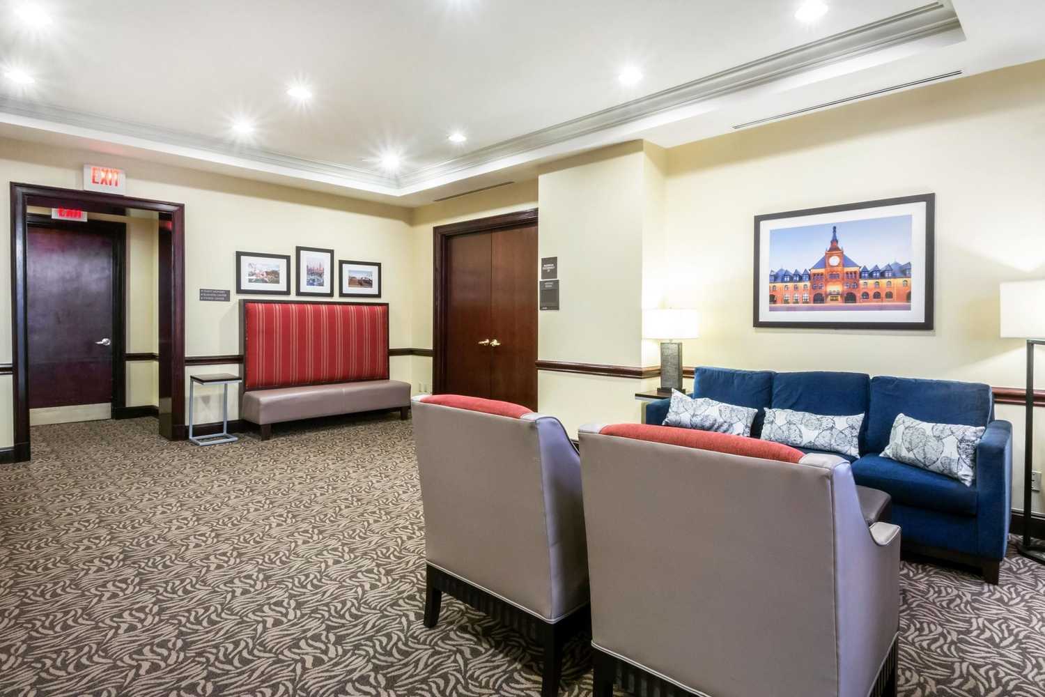 Gift card for Comfort Suites at Woodbridge