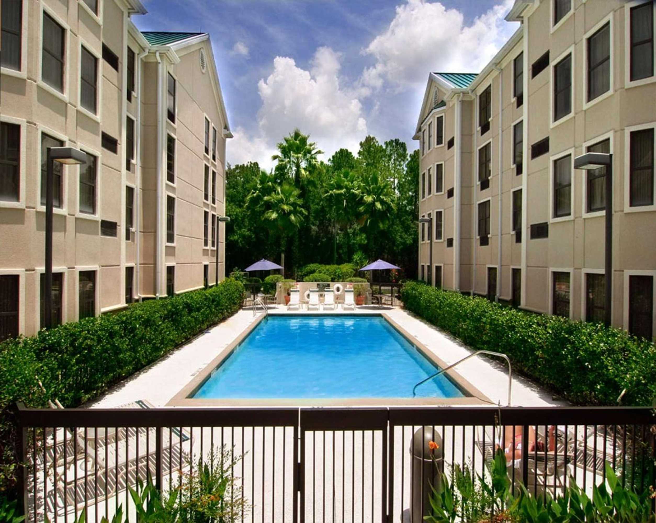 Gift card for Hampton Inn & Suites Tampa-North Gift card for Hampton Inn & Suites Tampa-North