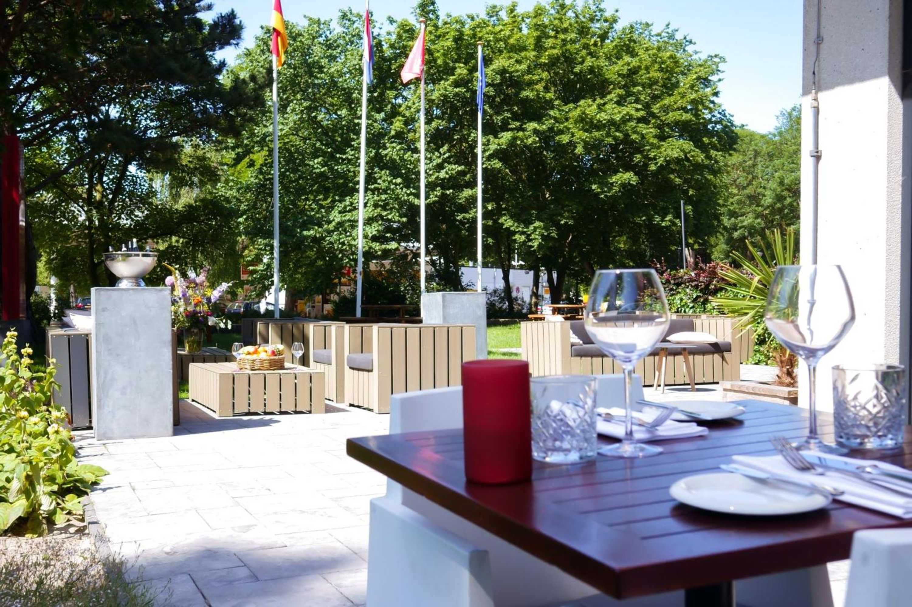 Gift card for Leonardo Royal Hotel Den Haag Promenade Gift card for Leonardo Royal Hotel Den Haag Promenade