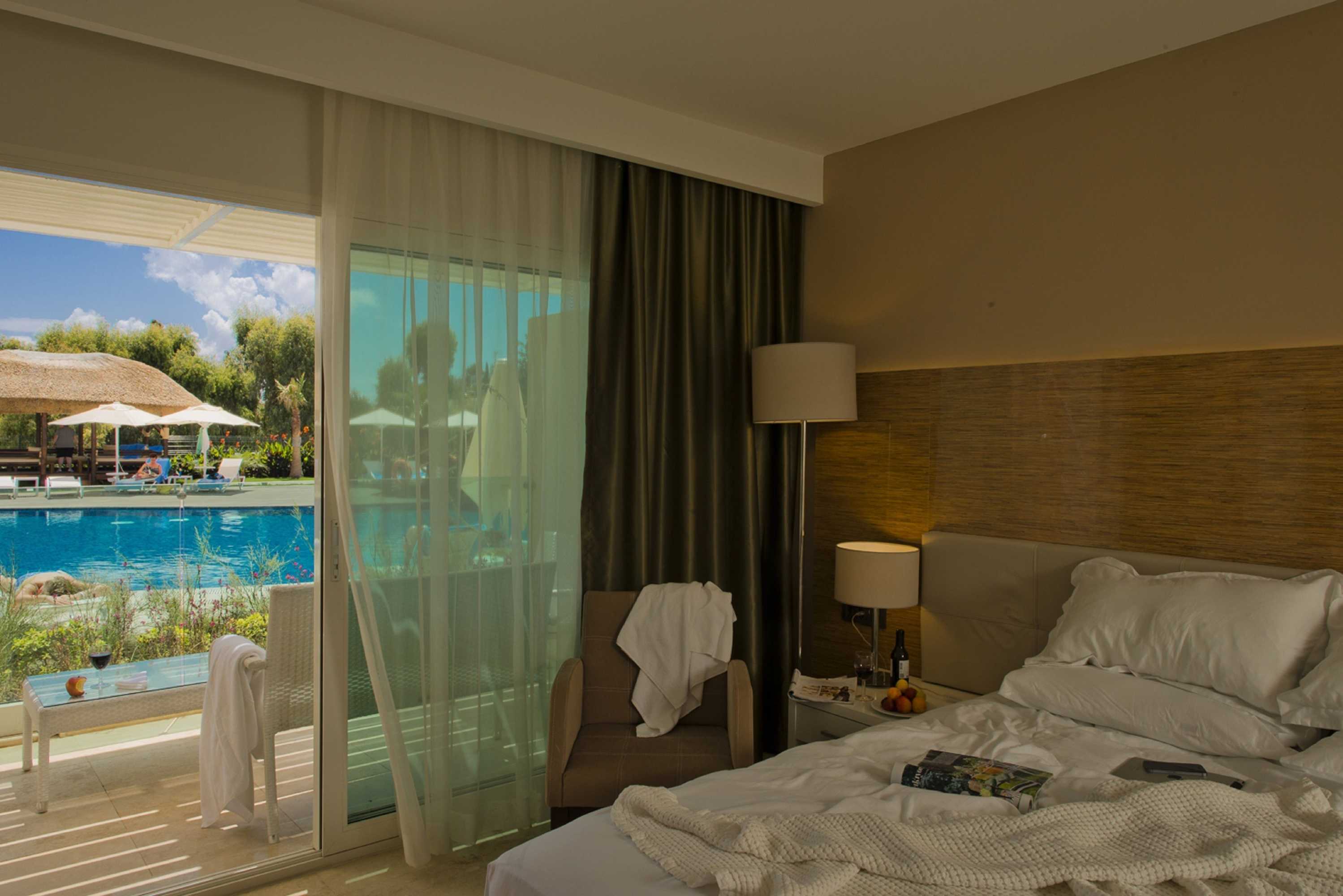 Gift card for Bellazure Hotel Gift card for Bellazure Hotel