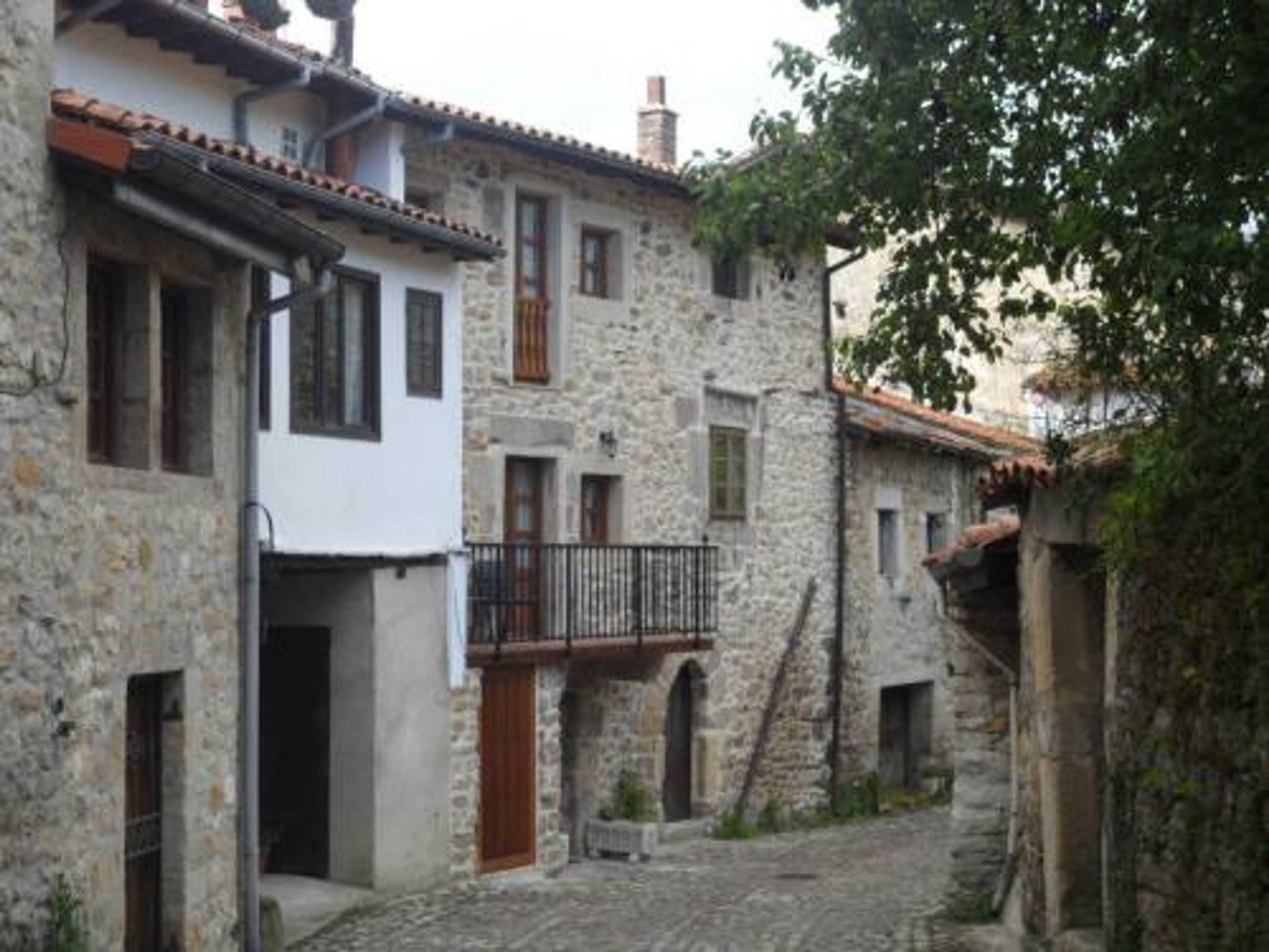 Gift card for Apartamentos Legado de Santillana Gift card for Apartamentos Legado de Santillana