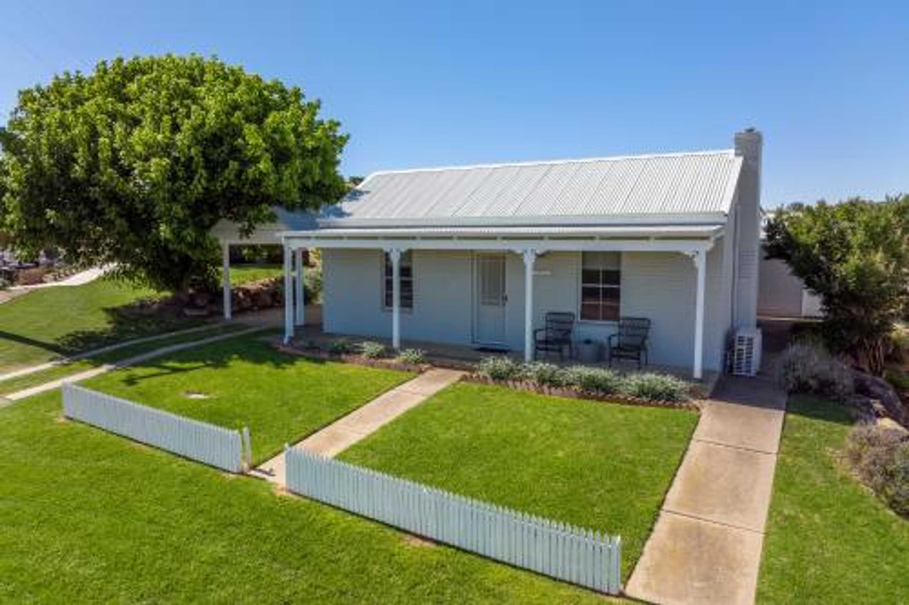 Gift card for Wagga Wagga Country Cottages Gift card for Wagga Wagga Country Cottages