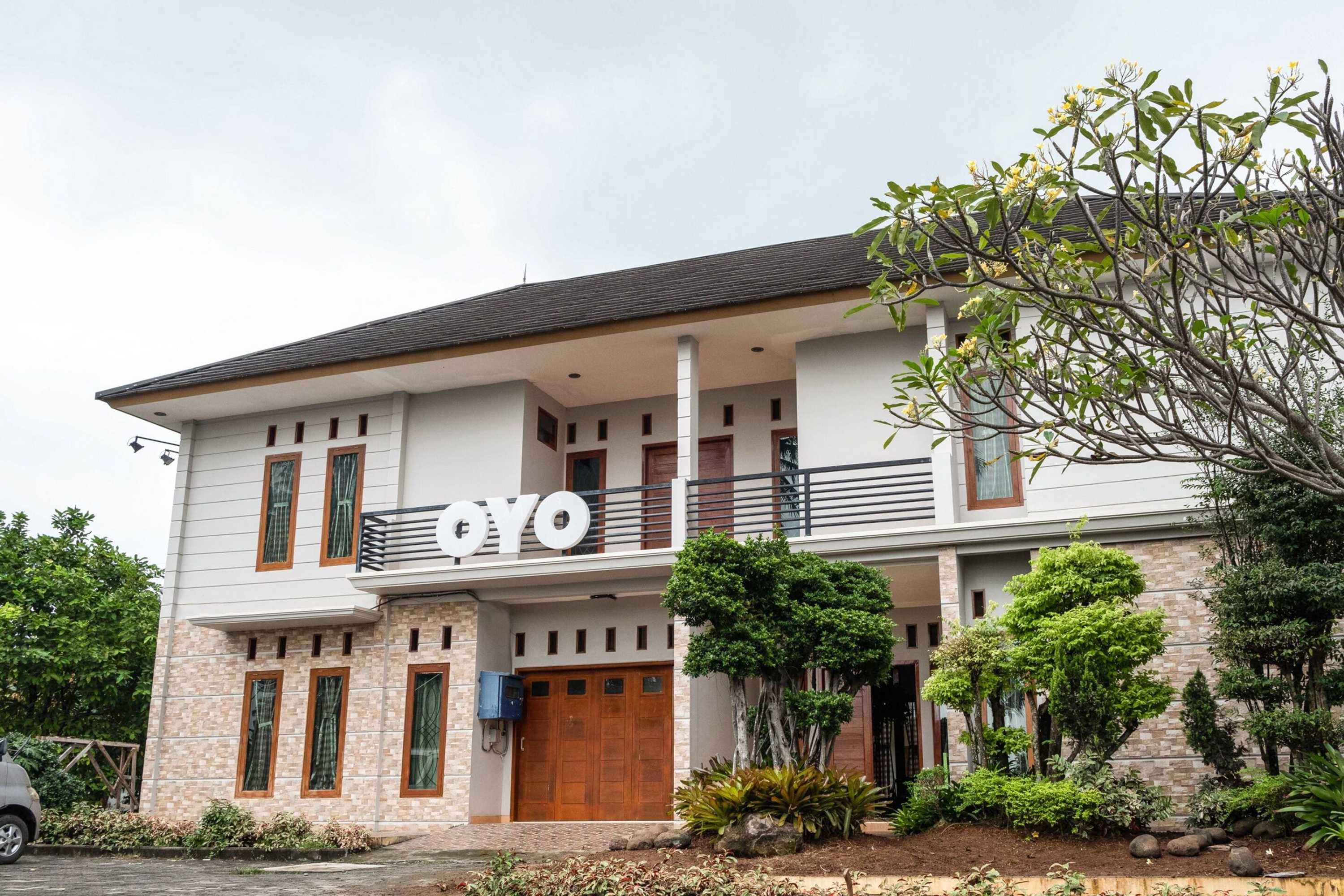 Gift card for Oyo 2912 Graha Minda Syariah Gift card for Oyo 2912 Graha Minda Syariah