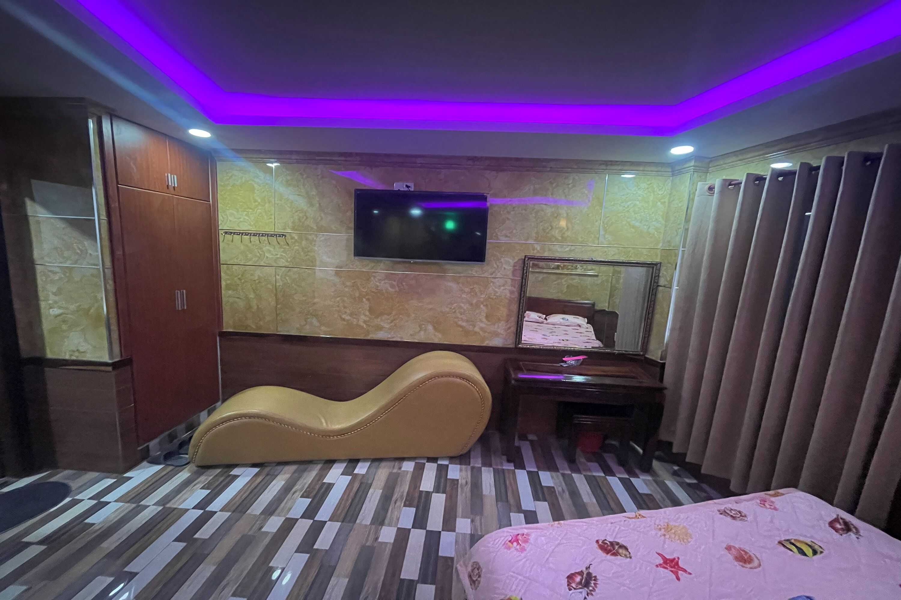 Gift card for Hoa Anh Dao 2 Hotel Gift card for Hoa Anh Dao 2 Hotel