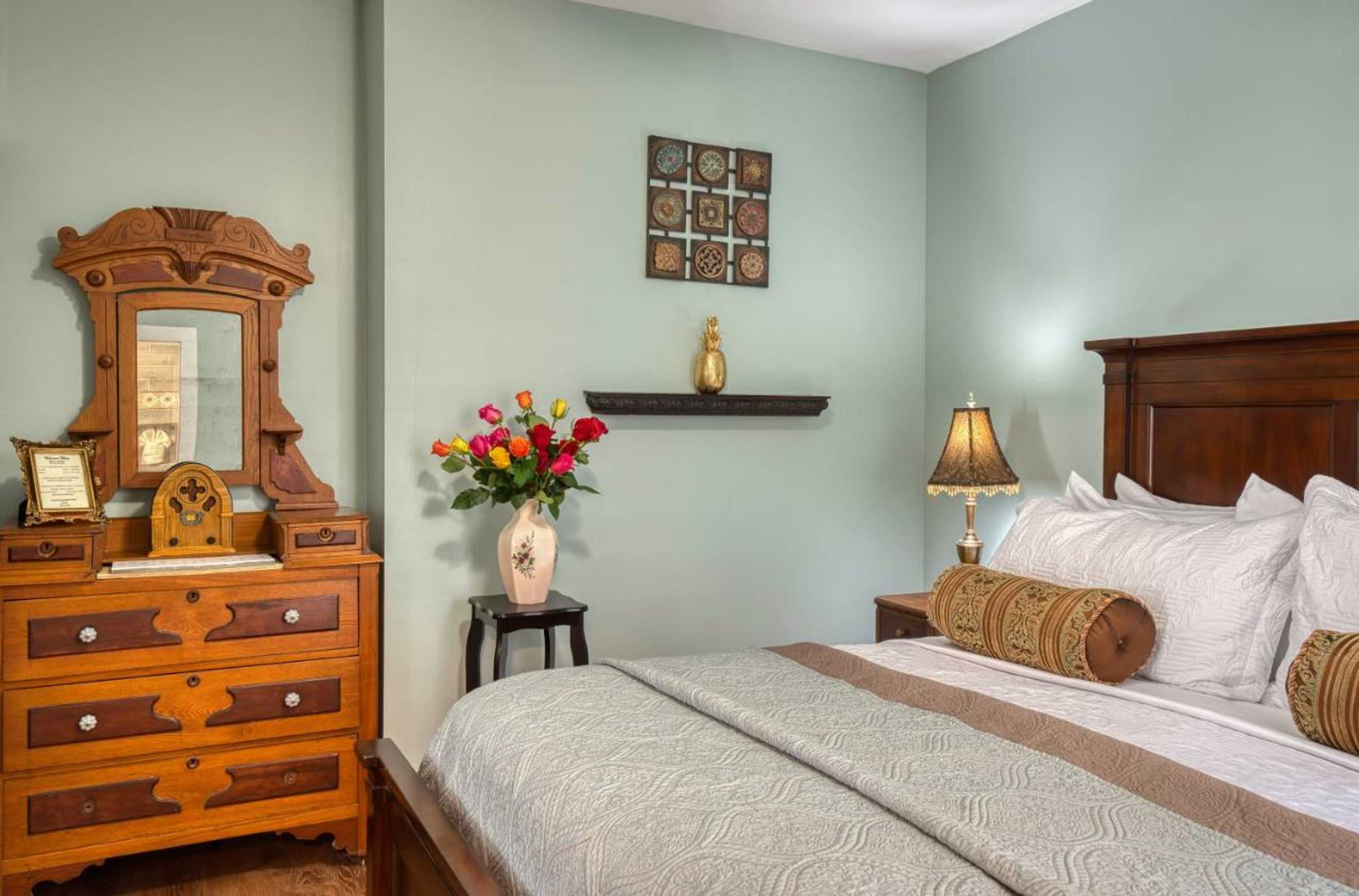 Gift card for Victorian House Bed And Breakfast