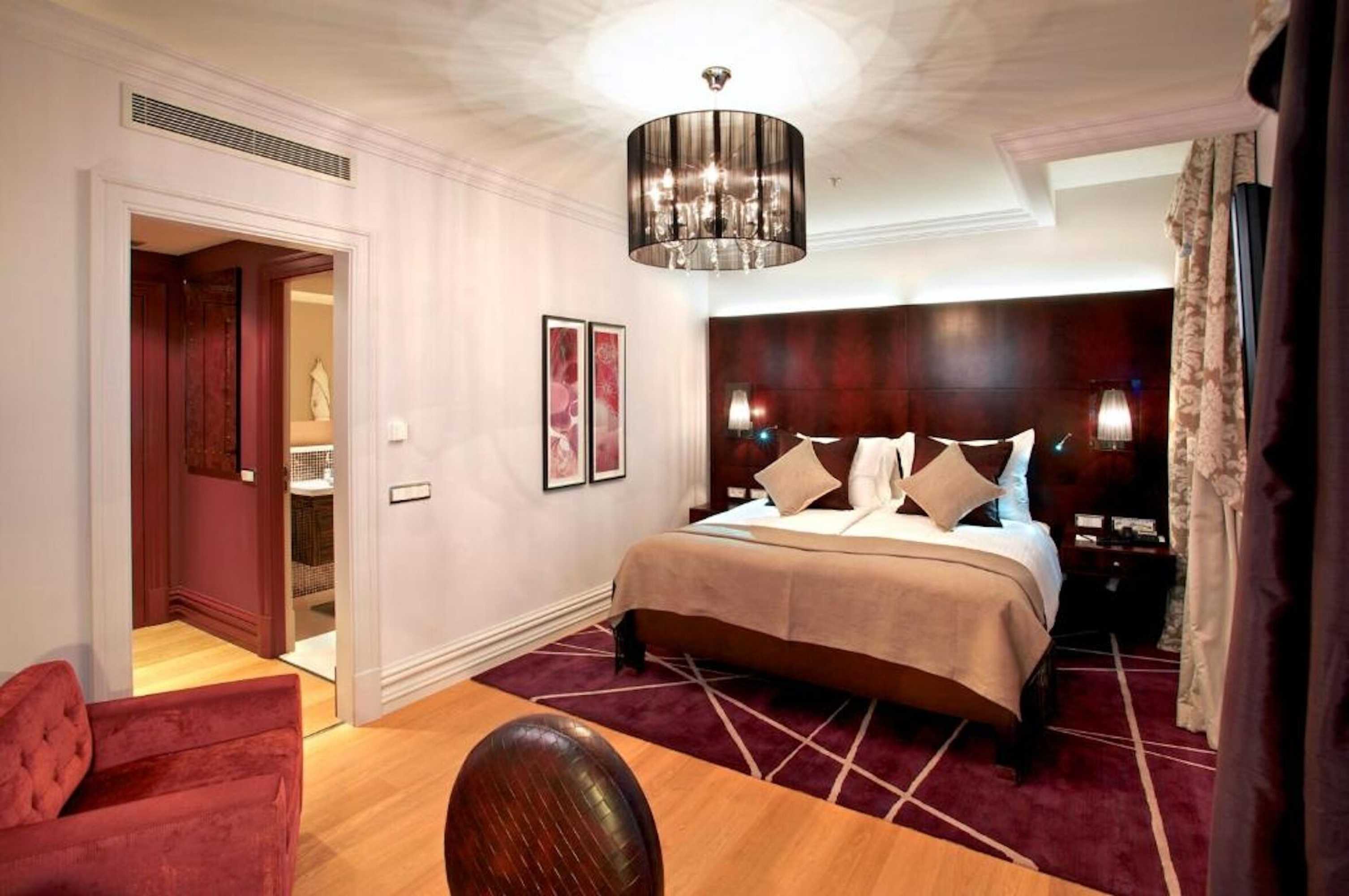 Gift card for The Grand Mark Prague - The Leading Hotels of The World Gift card for The Grand Mark Prague - The Leading Hotels of The World