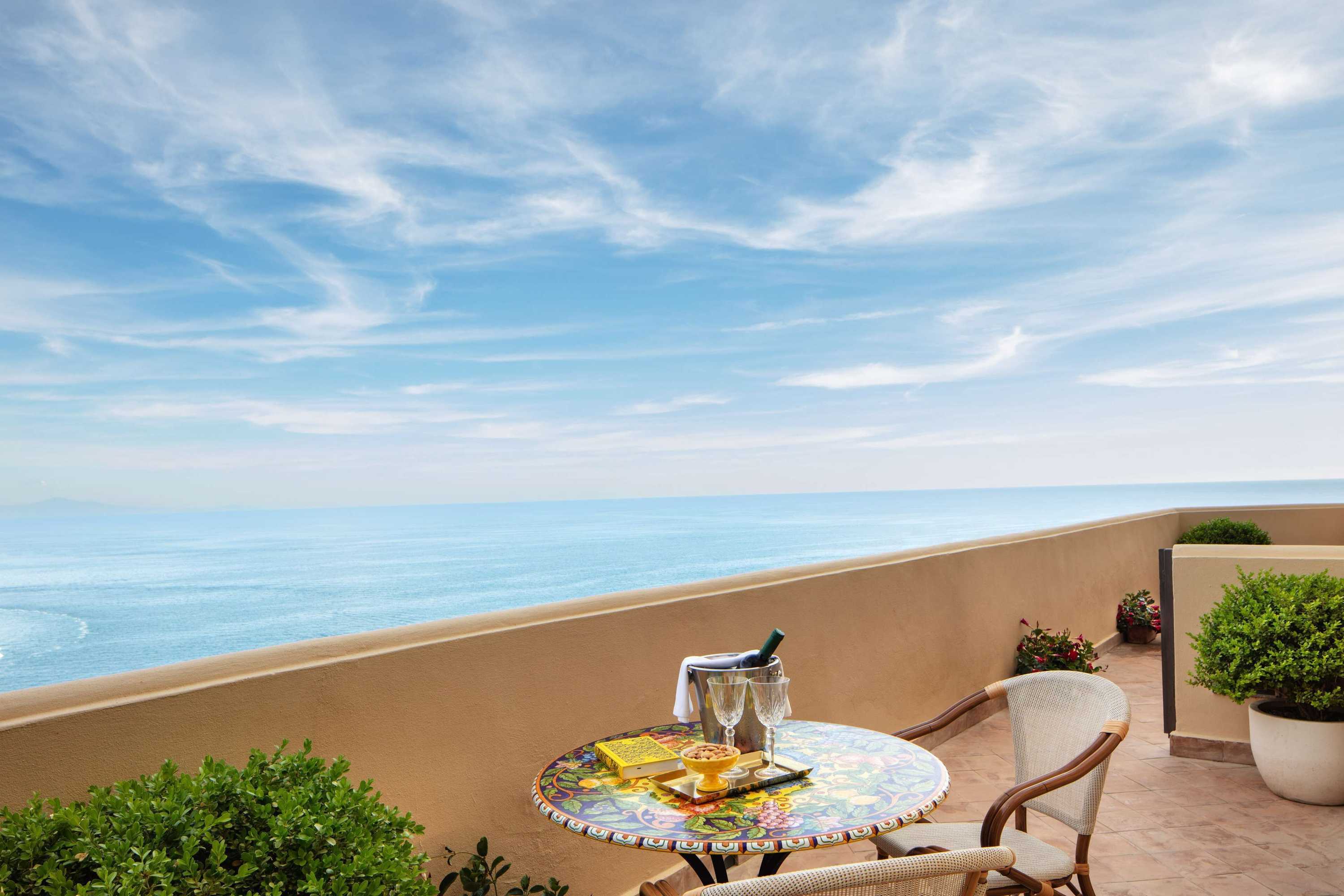 Gift card for Anantara Convento di Amalfi Grand Hotel Gift card for Anantara Convento di Amalfi Grand Hotel