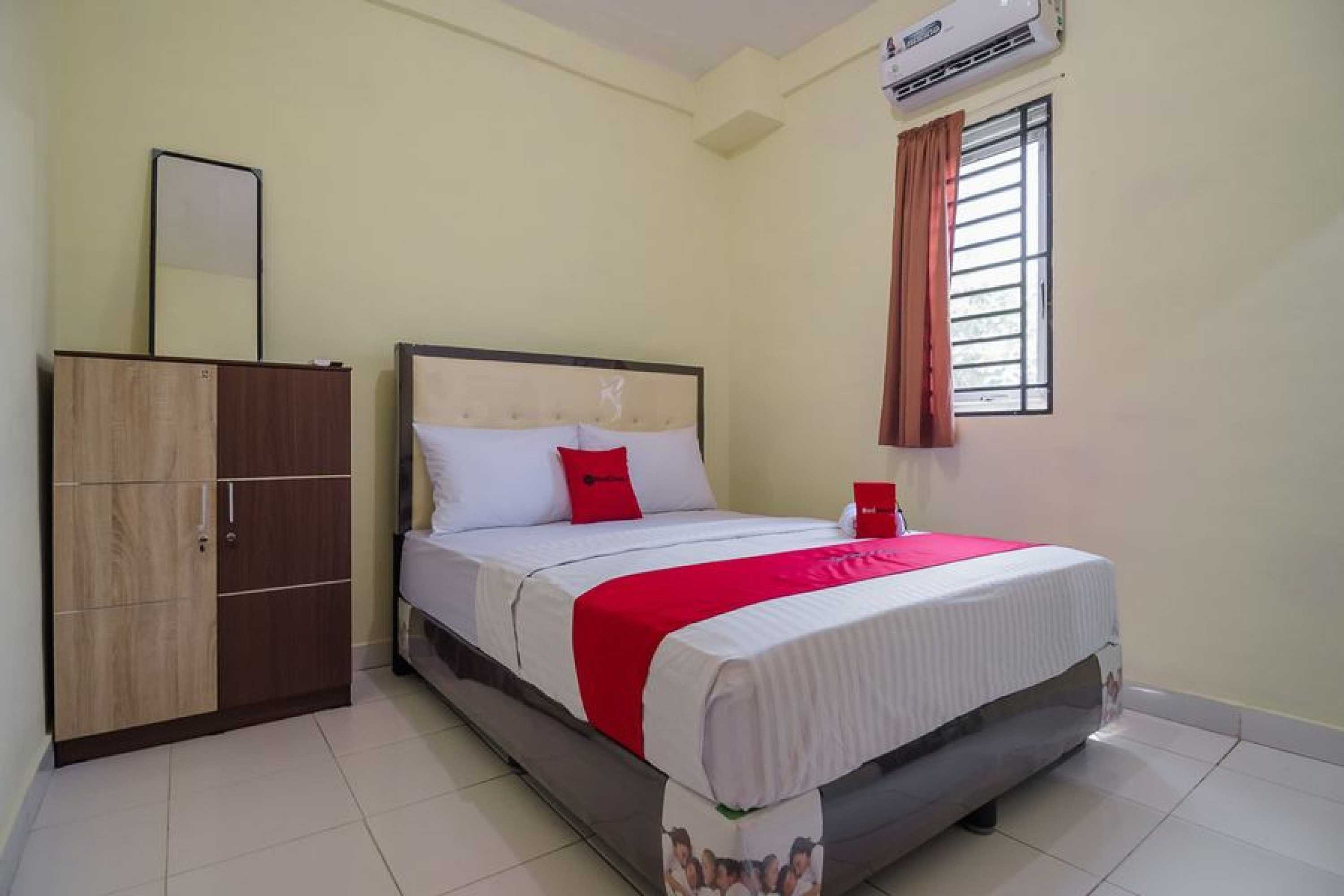 Gift card for Reddoorz Near Politeknik Negeri Medan Gift card for Reddoorz Near Politeknik Negeri Medan