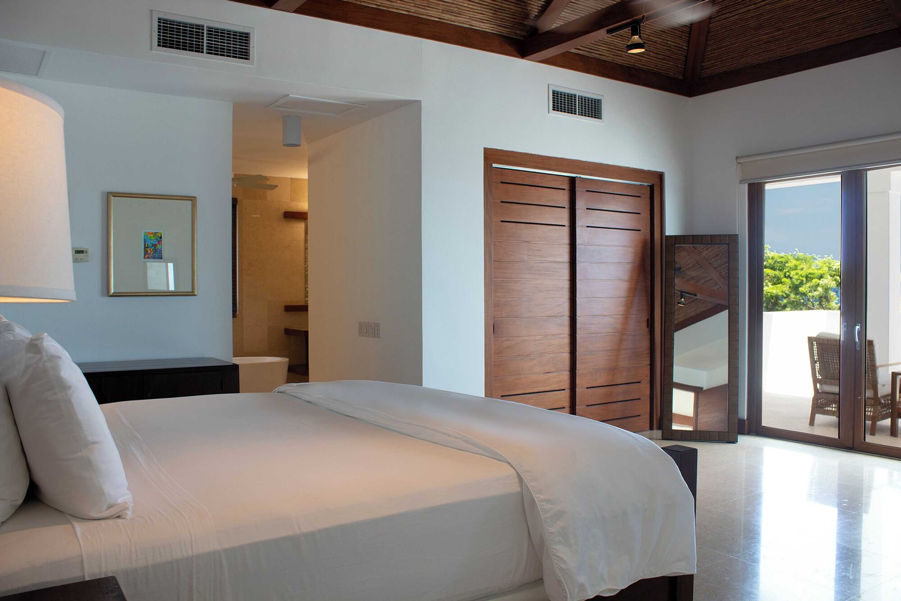 Gift card for Las Verandas Hotel & Villas Gift card for Las Verandas Hotel & Villas