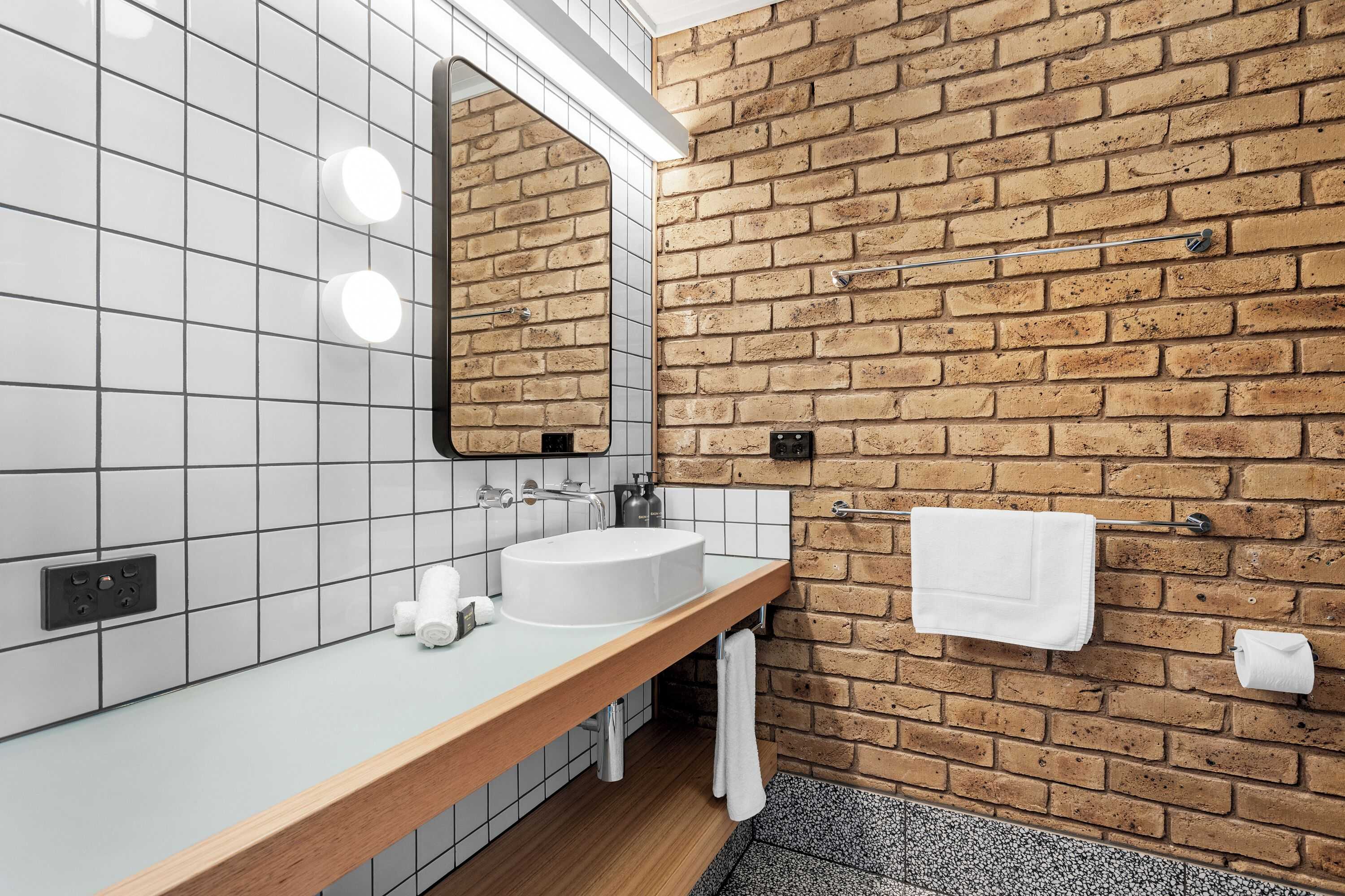 Gift card for Flinders Cove Motor Inn