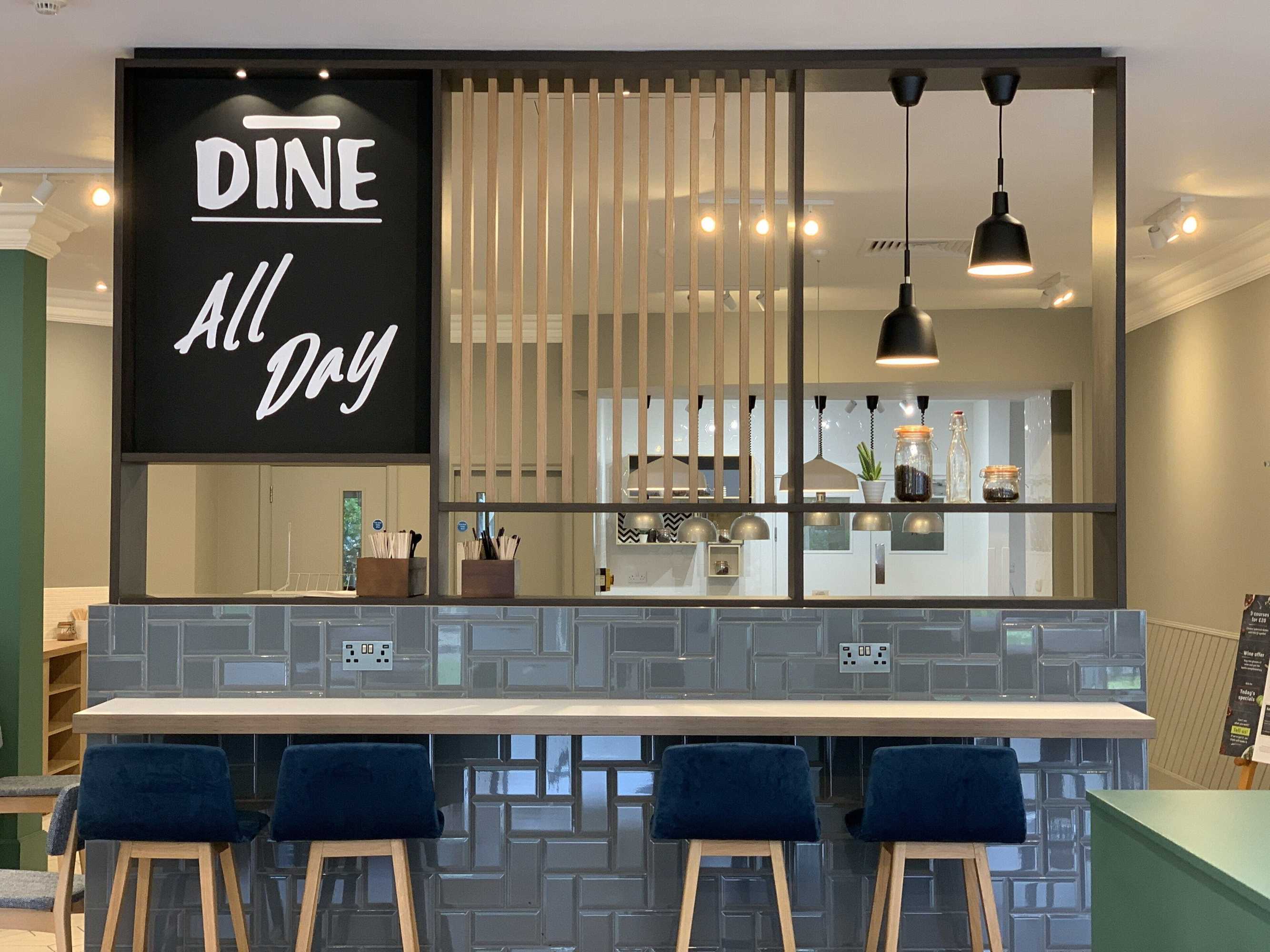 Gift card for Holiday Inn Aylesbury by Ihg Gift card for Holiday Inn Aylesbury by Ihg