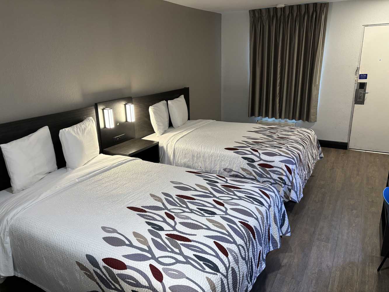 Gift card for Red Roof Inn Wildwood Fl - The Villages