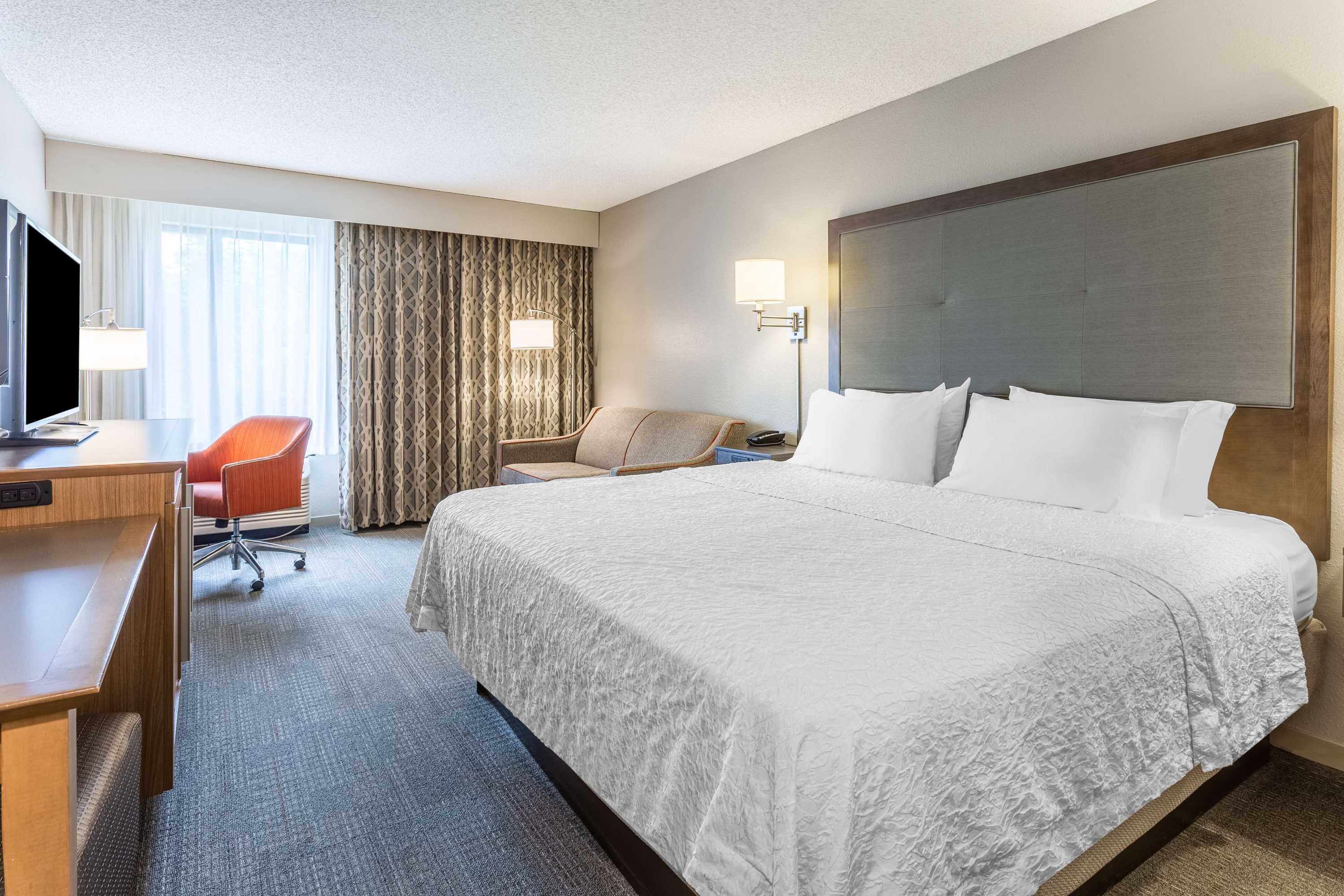 Gift card for Hampton Inn Eau Claire Gift card for Hampton Inn Eau Claire