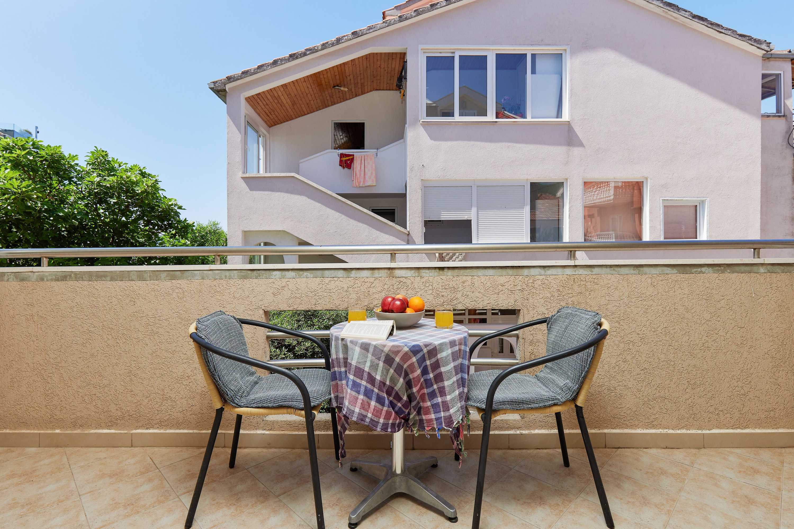 Gift card for Rosic Apartments Tivat Gift card for Rosic Apartments Tivat
