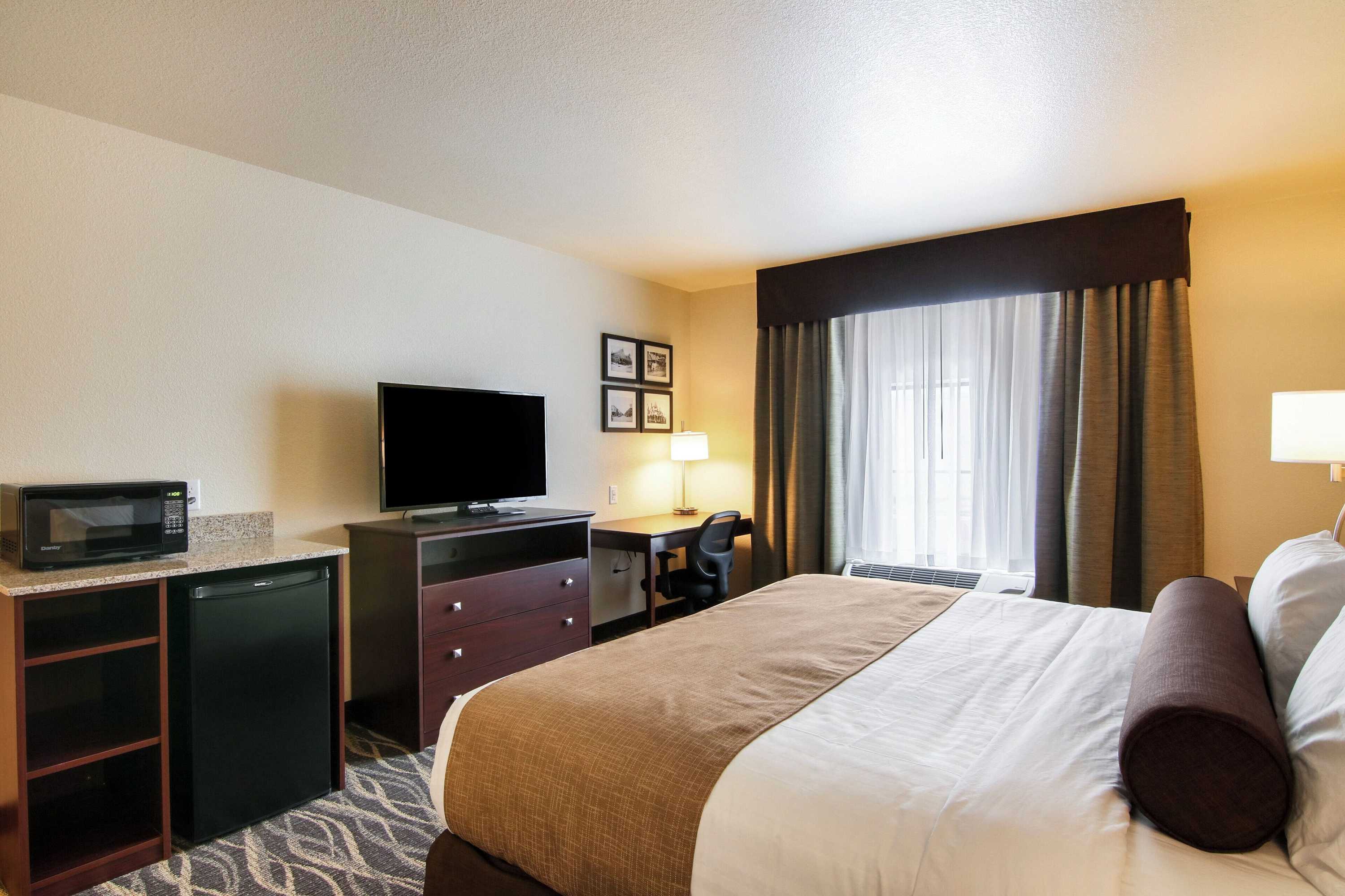 Gift card for Cobblestone Inn & Suites at UW Stout Downtown Menomonie Gift card for Cobblestone Inn & Suites at UW Stout Downtown Menomonie