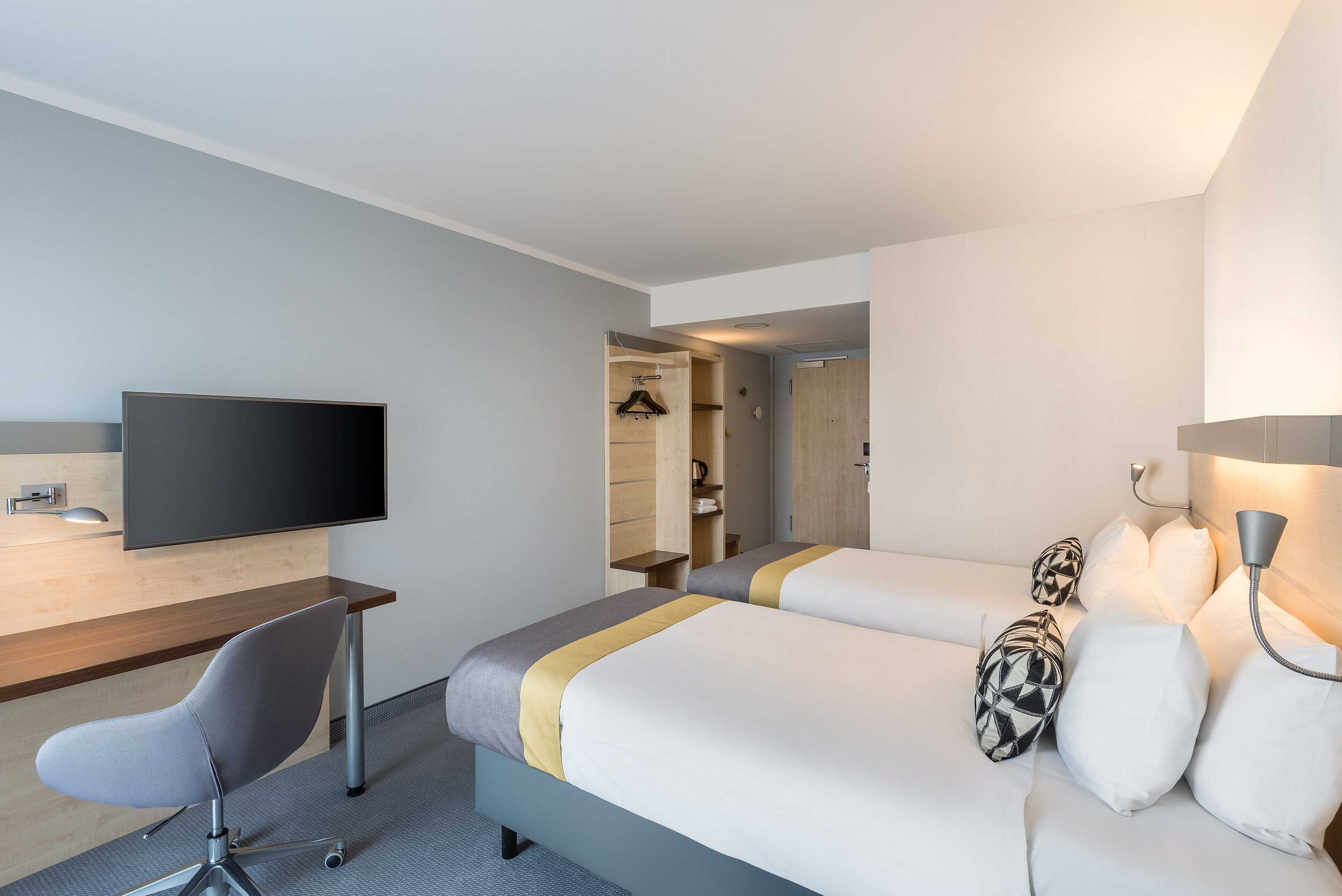 Gift card for Holiday Inn Express Guetersloh by Ihg Gift card for Holiday Inn Express Guetersloh by Ihg