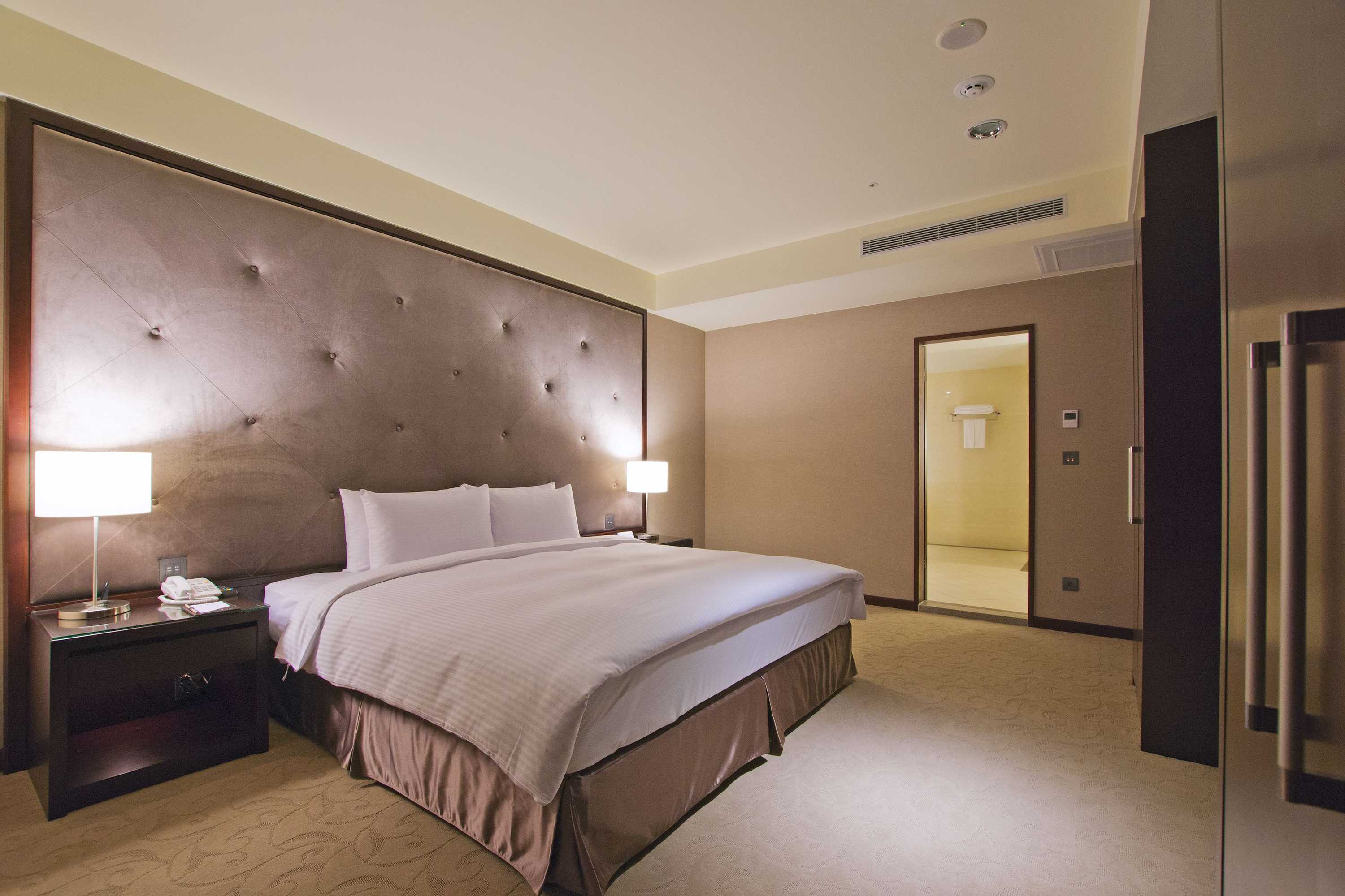 Gift card for Check Inn Taichung Lailai Gift card for Check Inn Taichung Lailai