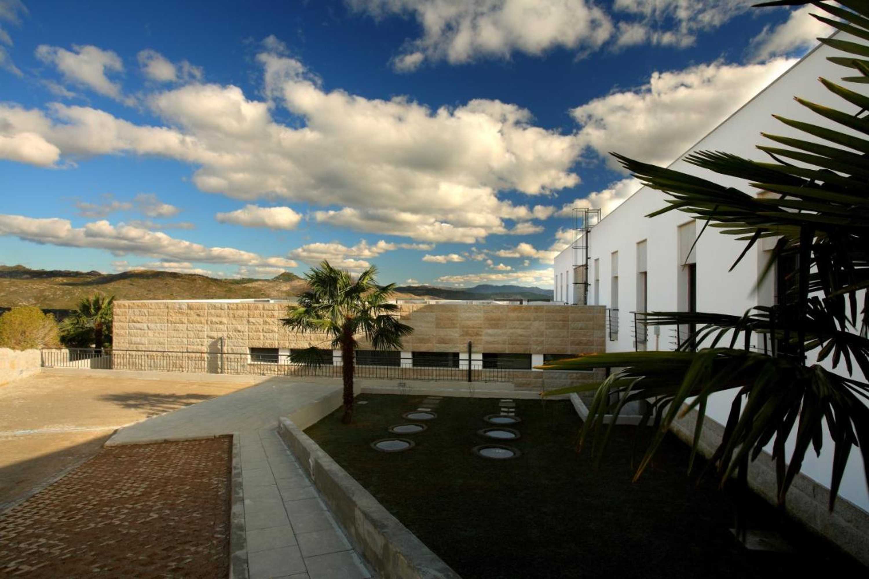 Gift card for HI Alijo - Pousada de Juventude Gift card for HI Alijo - Pousada de Juventude